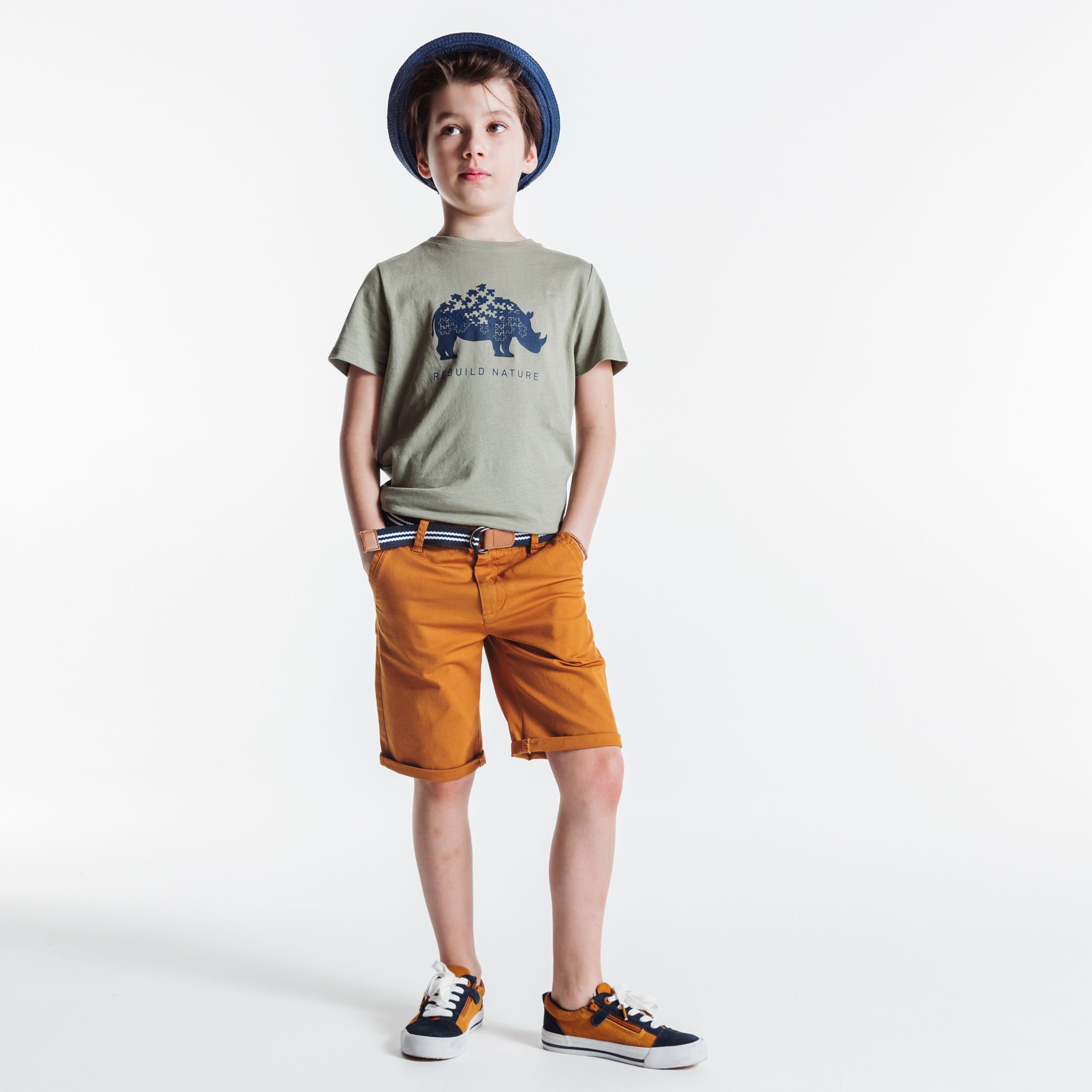 Quần short bermuda kèm thắt lưng