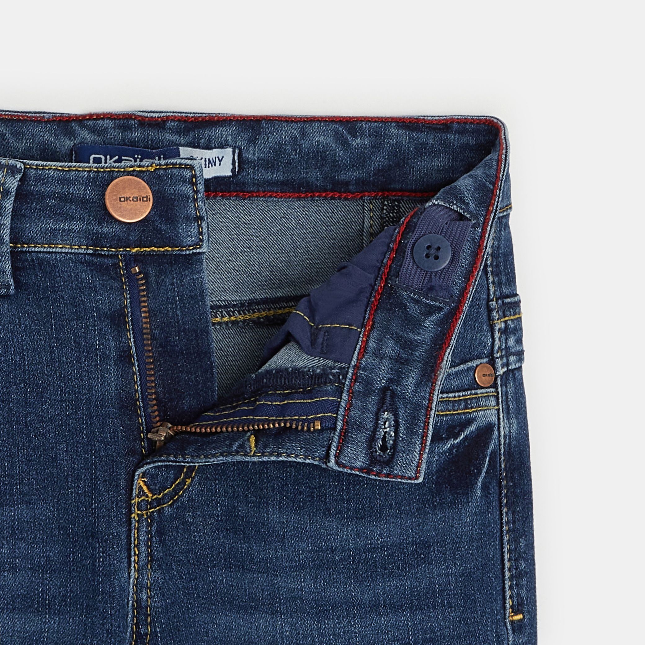 Quần skinny jeans