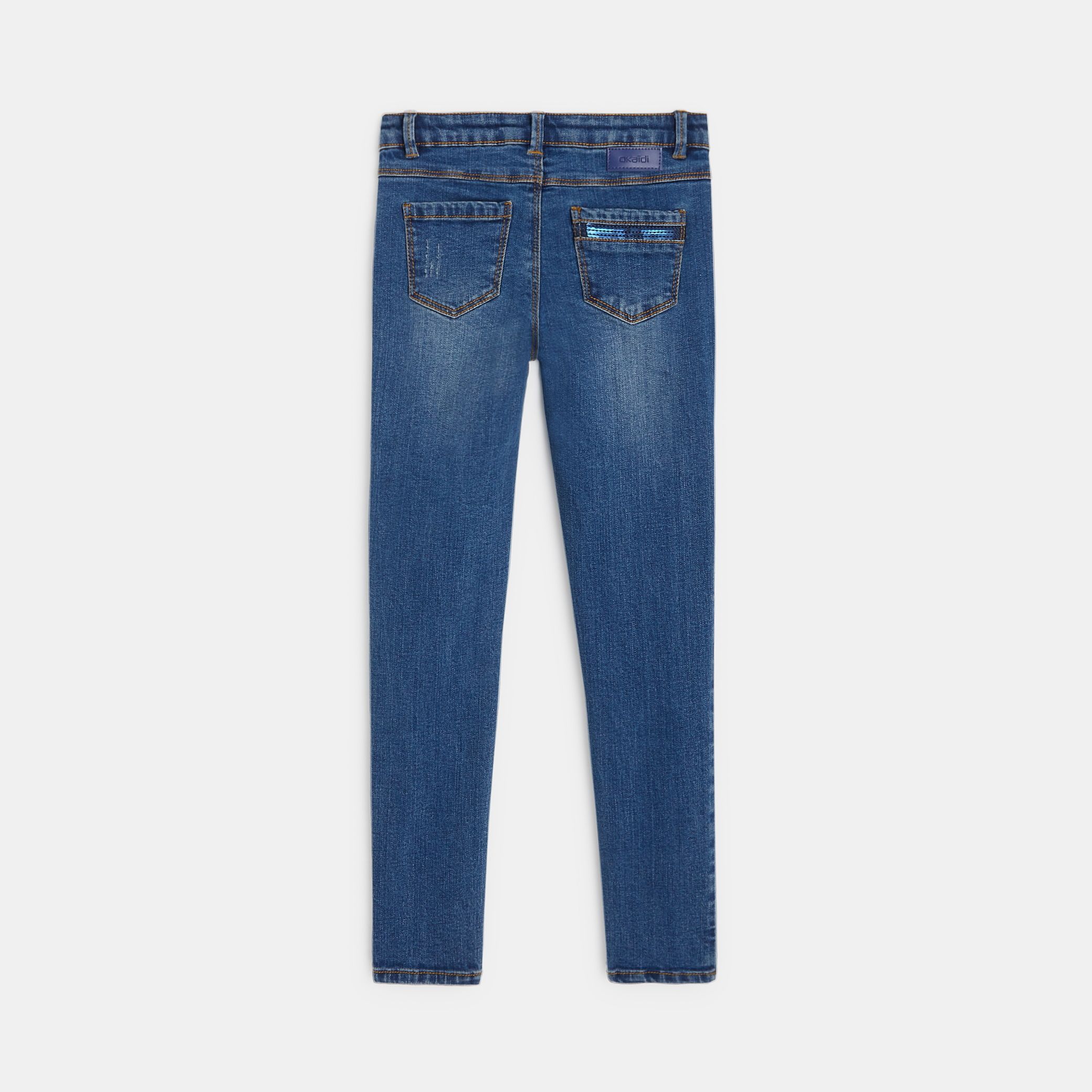 Quần jean skinny phong cách