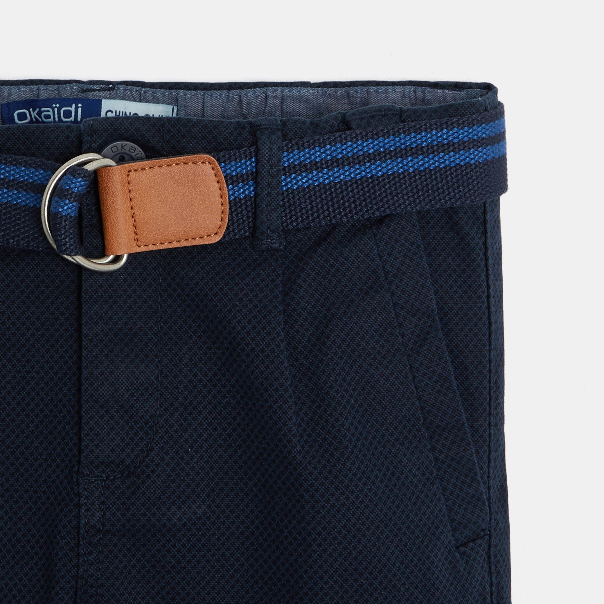 Quần chinos slim-fit