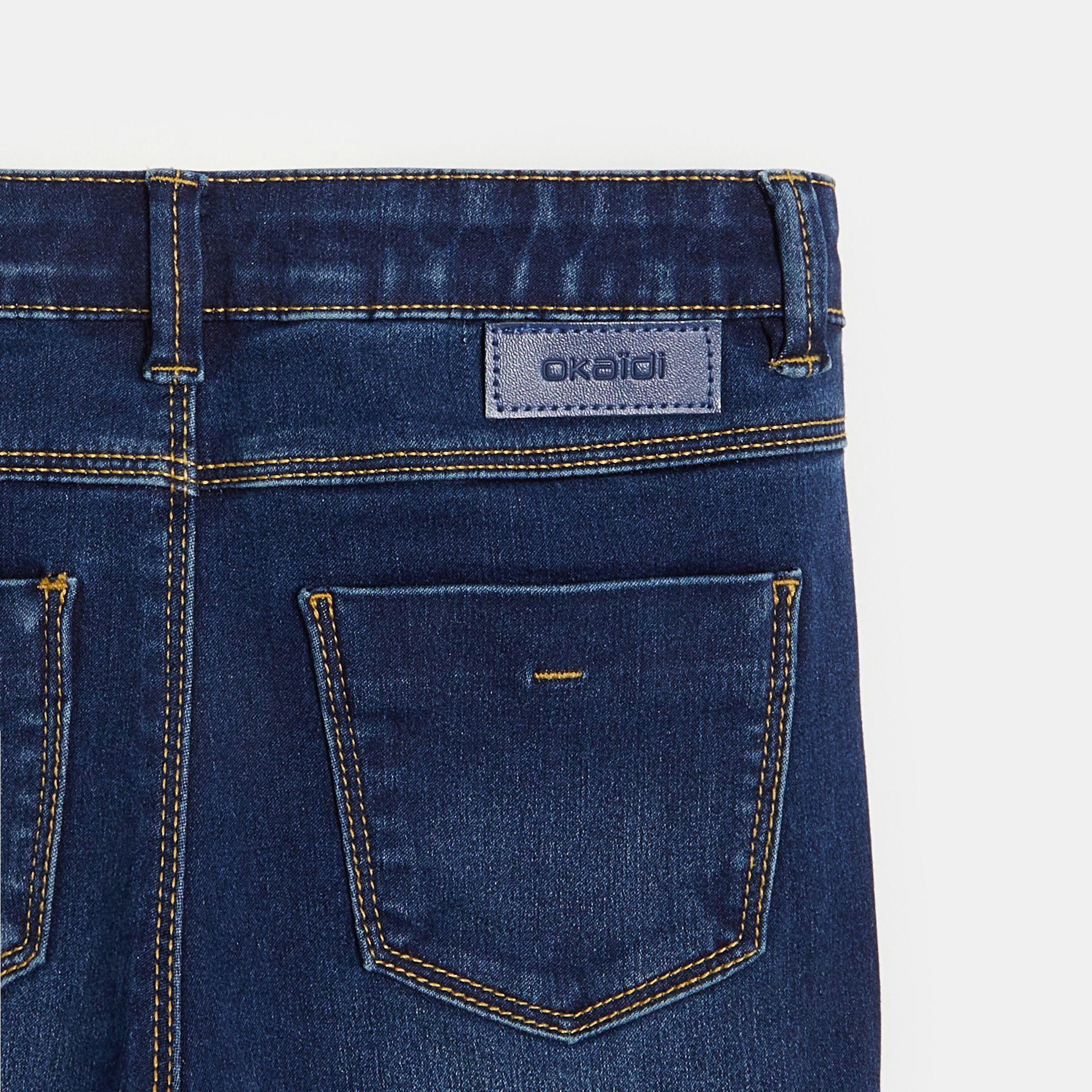 Quần skinny jeans