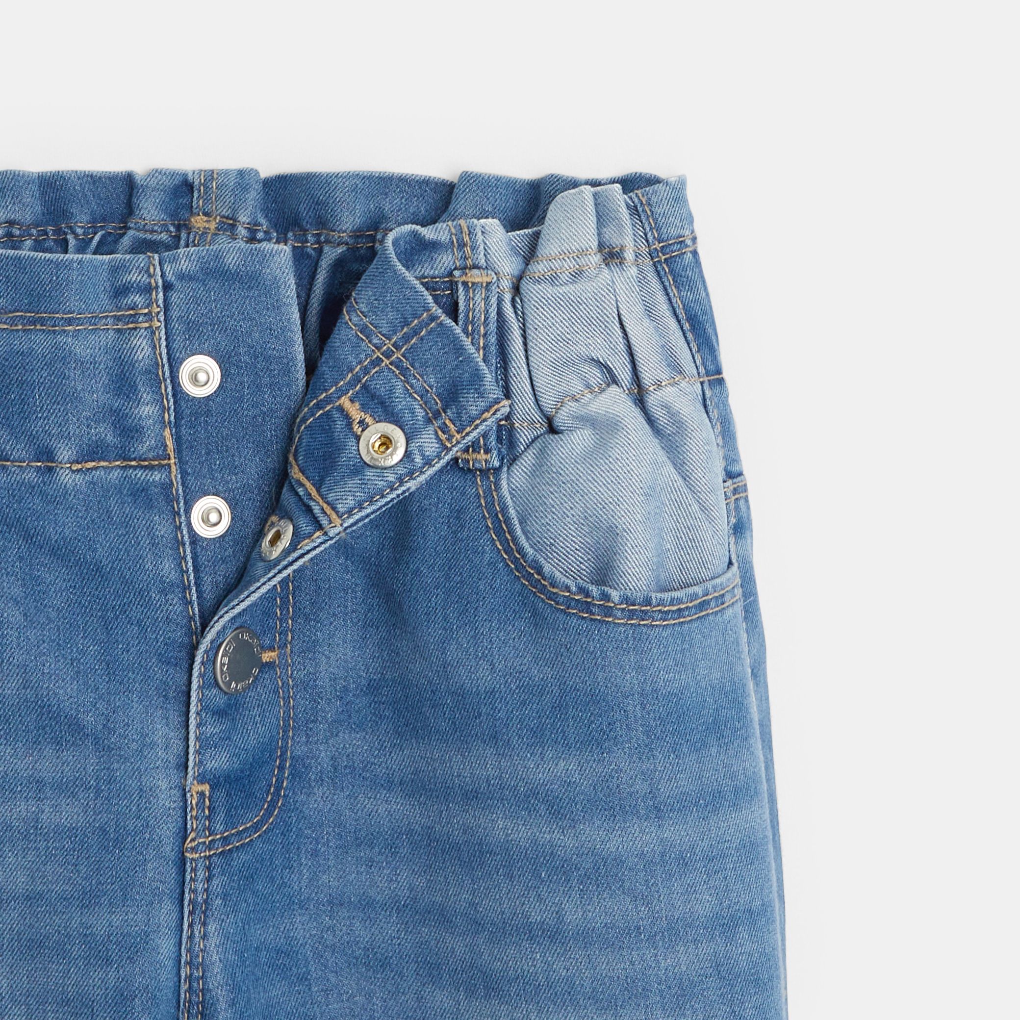 Quần jeans phối dây đai