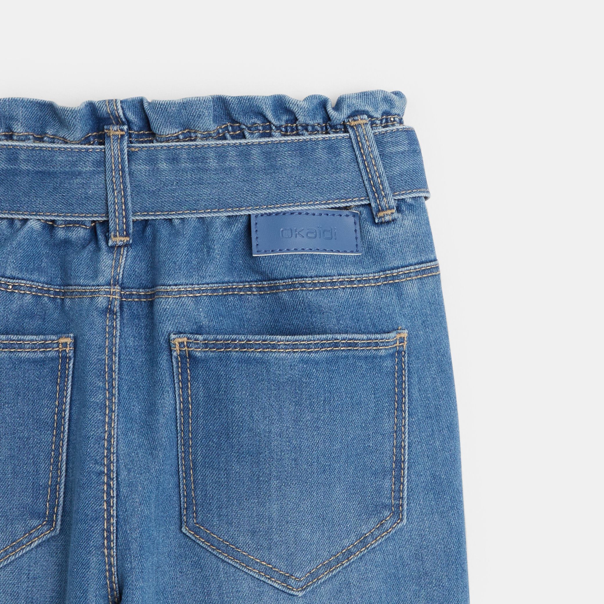 Quần jeans phối dây đai