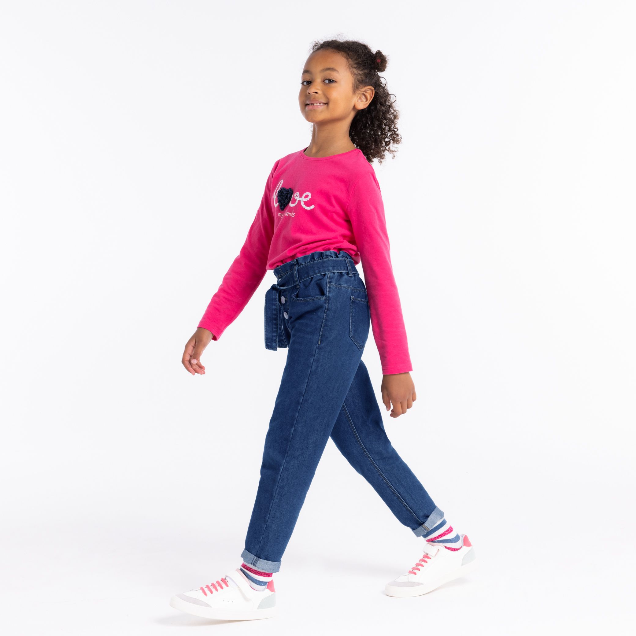 Quần jeans phối dây đai