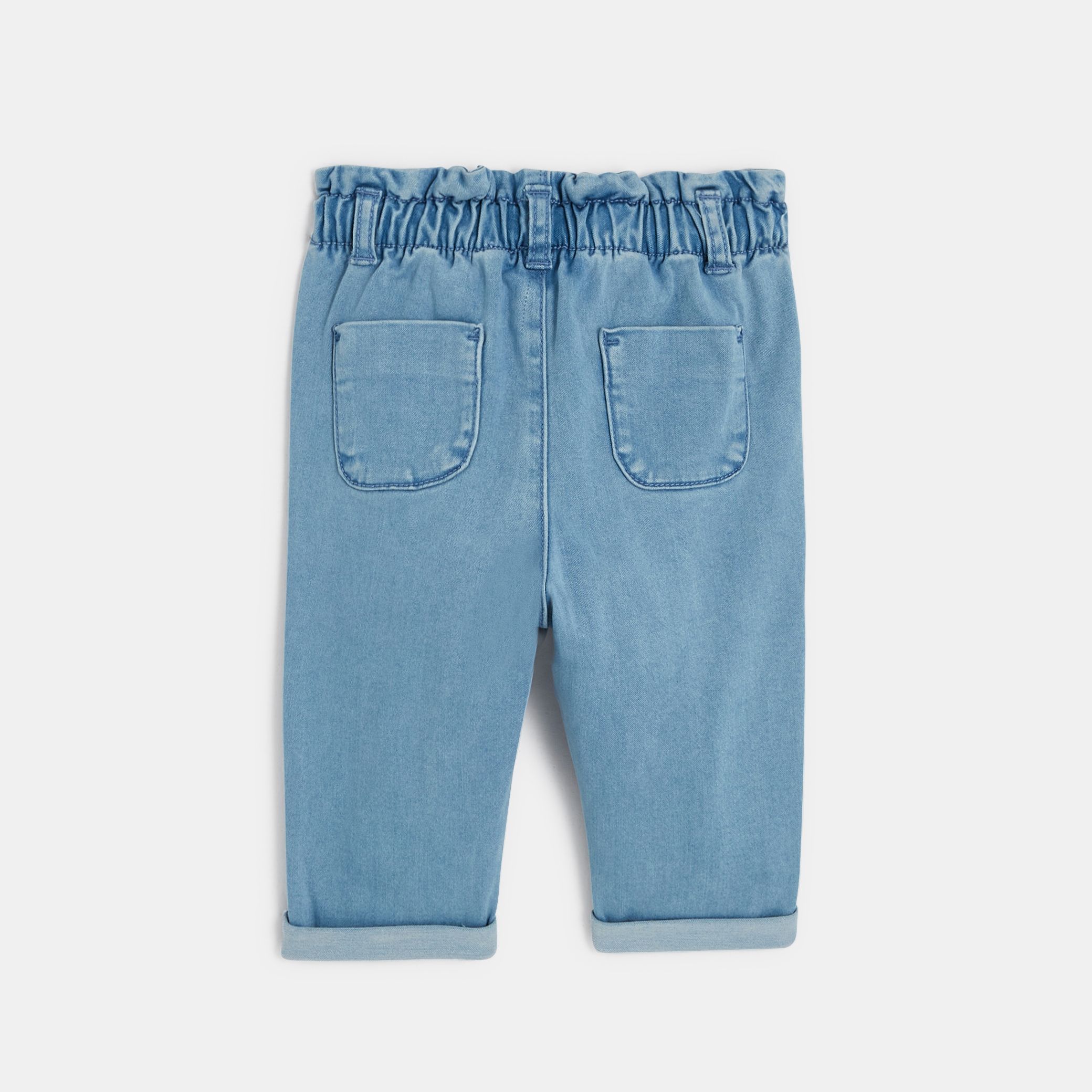 Quần denim túi hộp