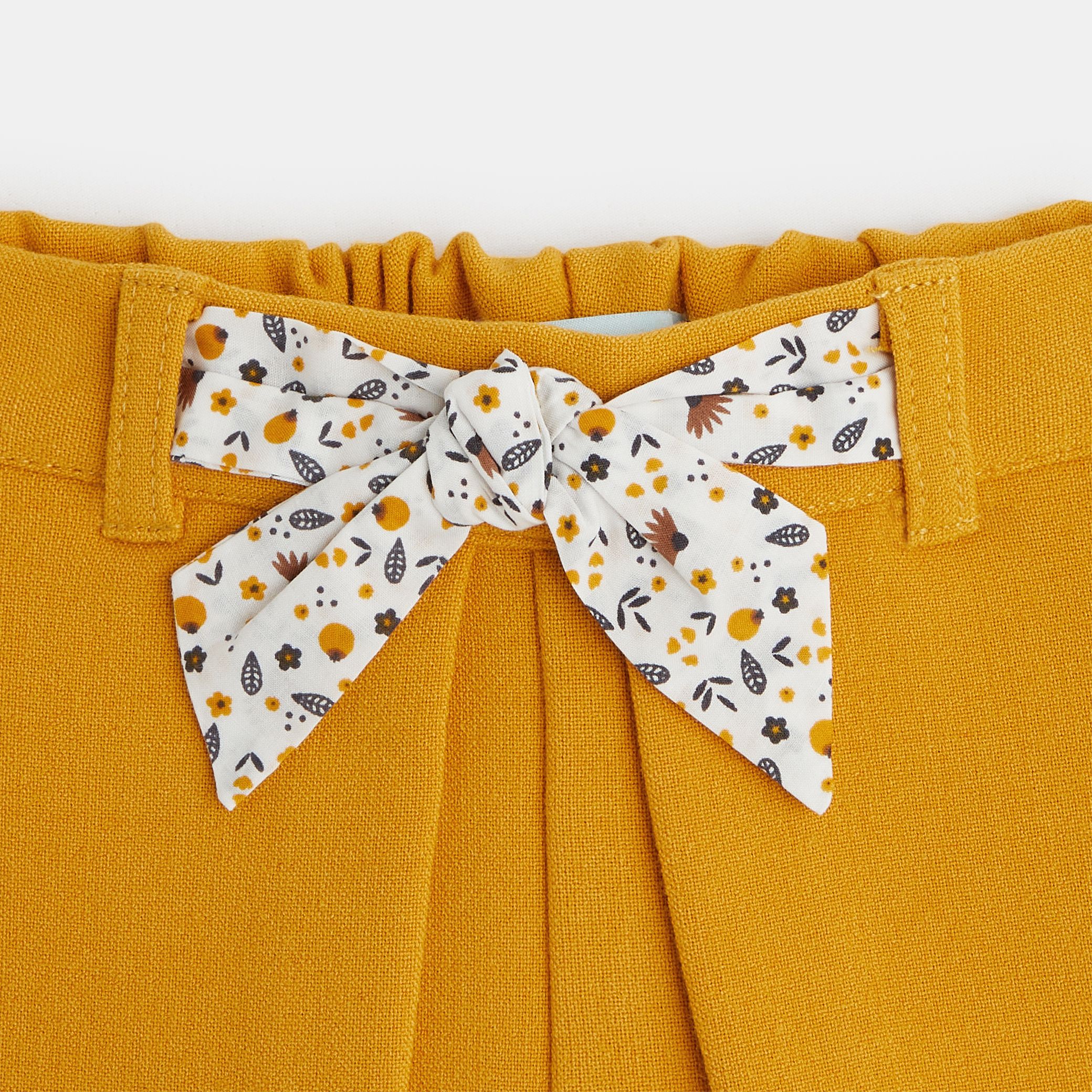 Quần short kiểu váy
