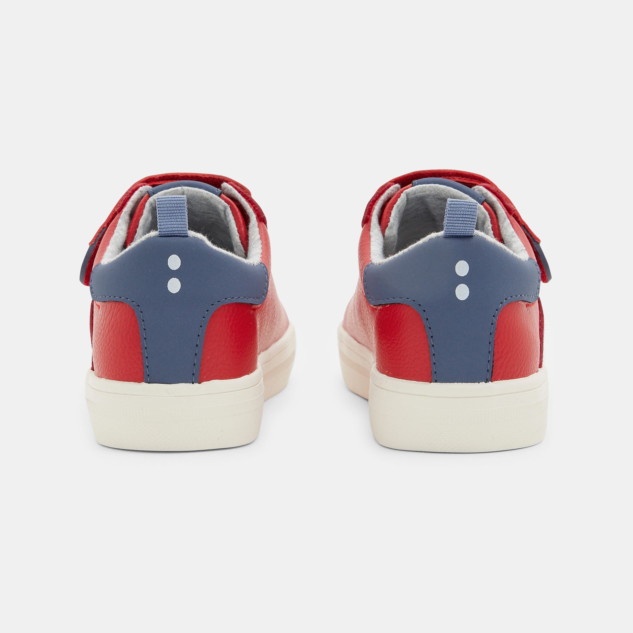 Giày low-top trendy
