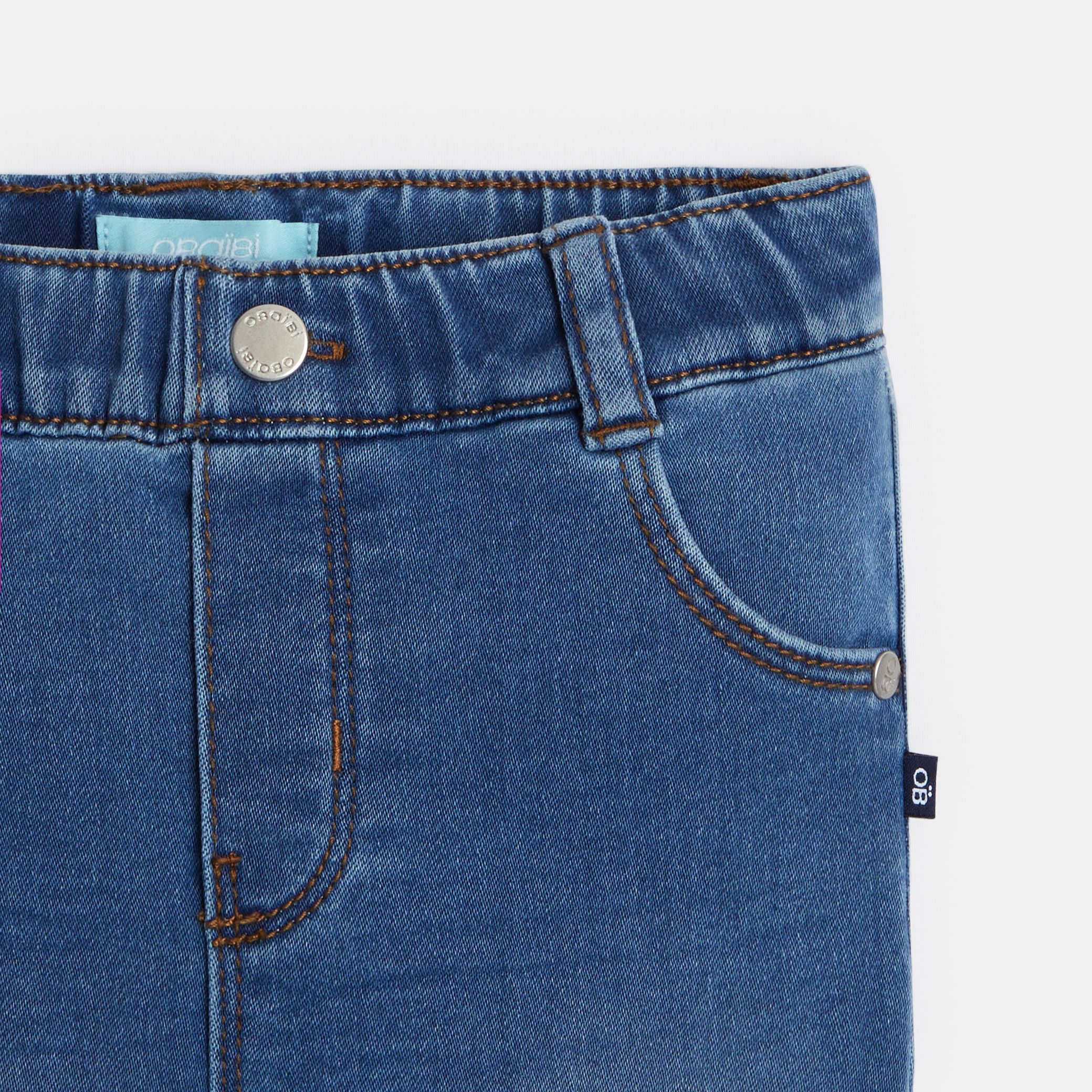 Quần jeans eo đàn hồi