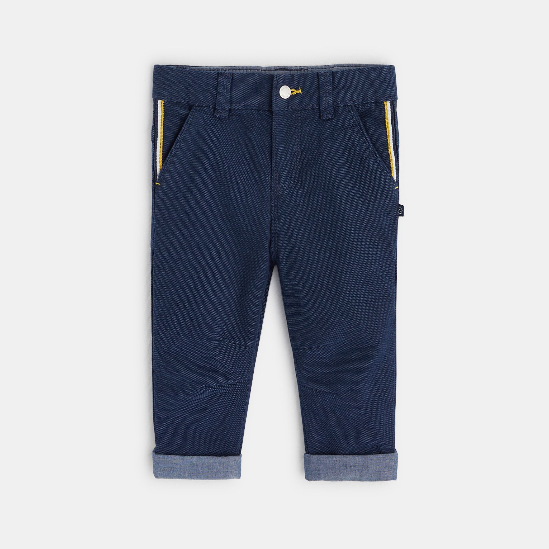 Quần canvas họa tiết