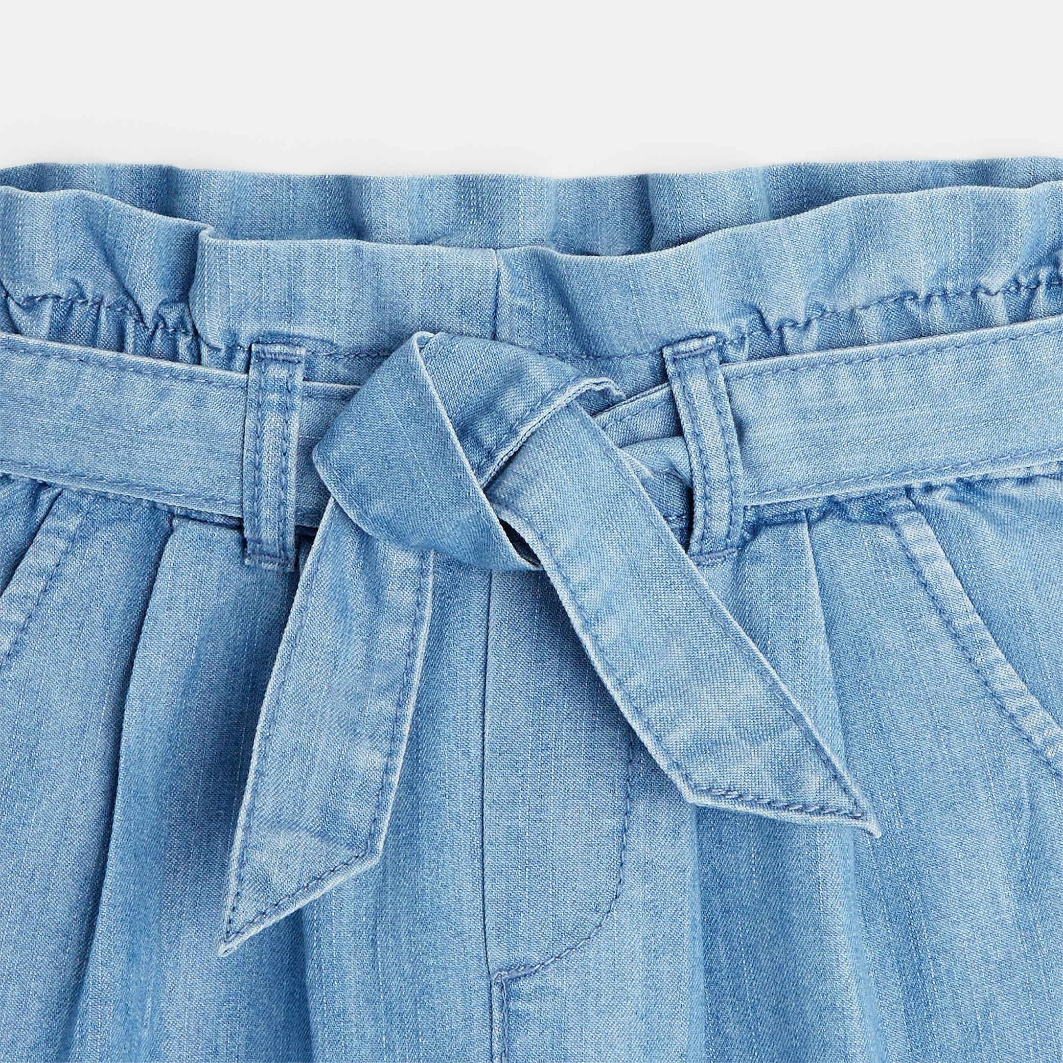 Quần chinos denim