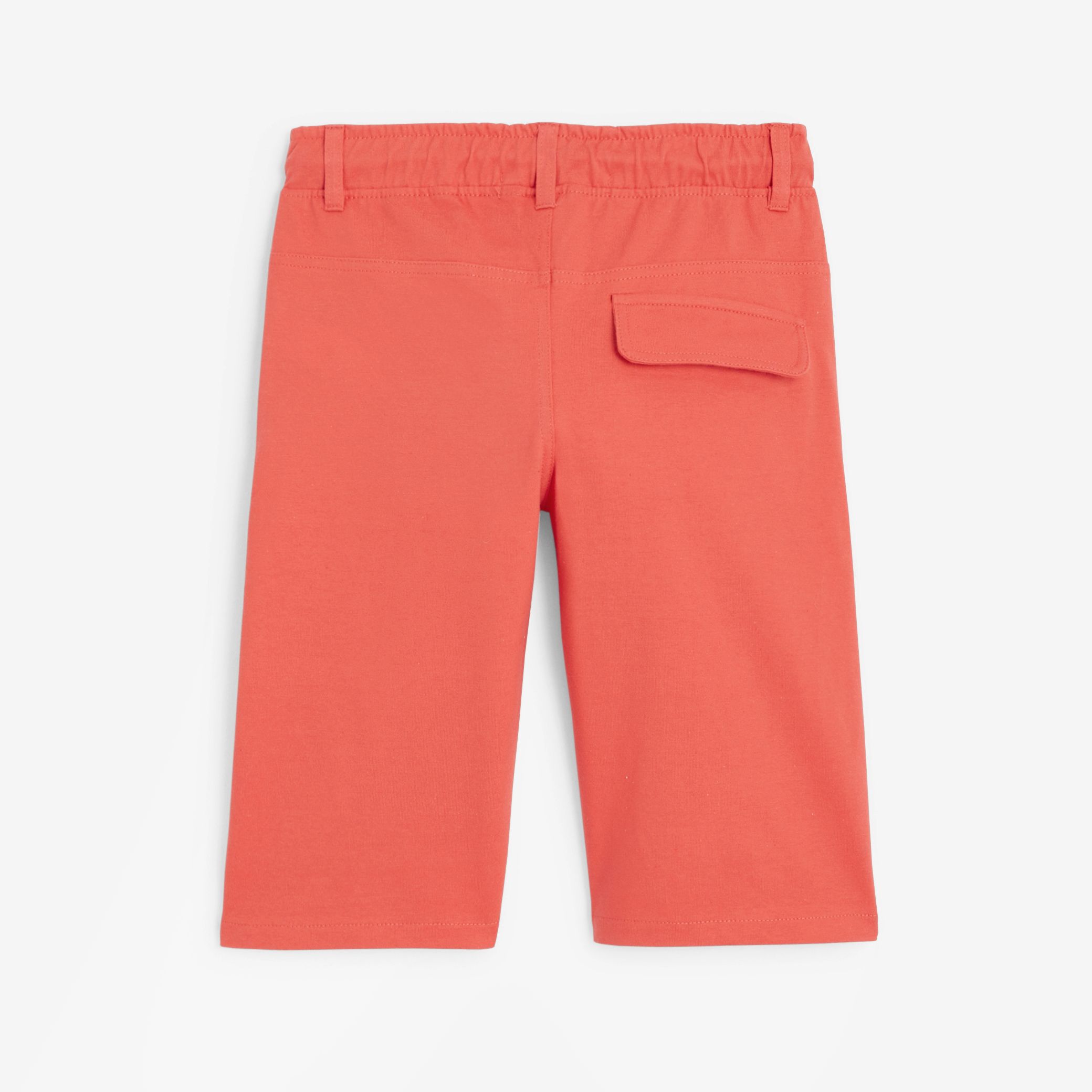 Quần short Bermuda