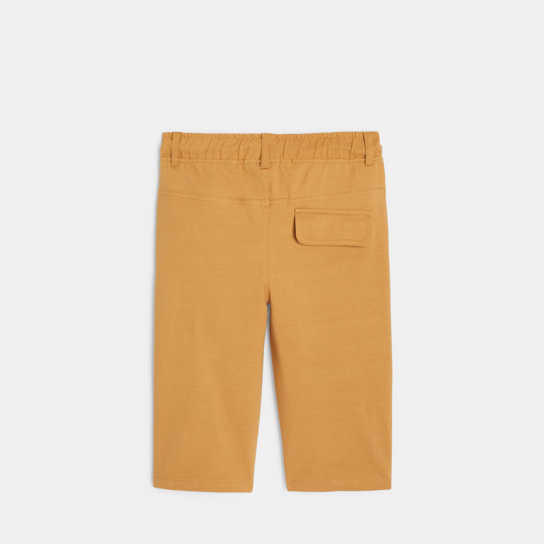 Quần short Bermuda