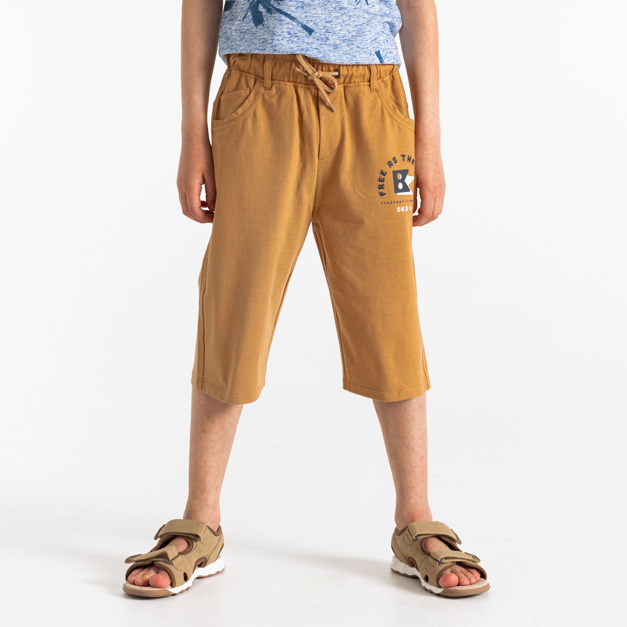 Quần short Bermuda