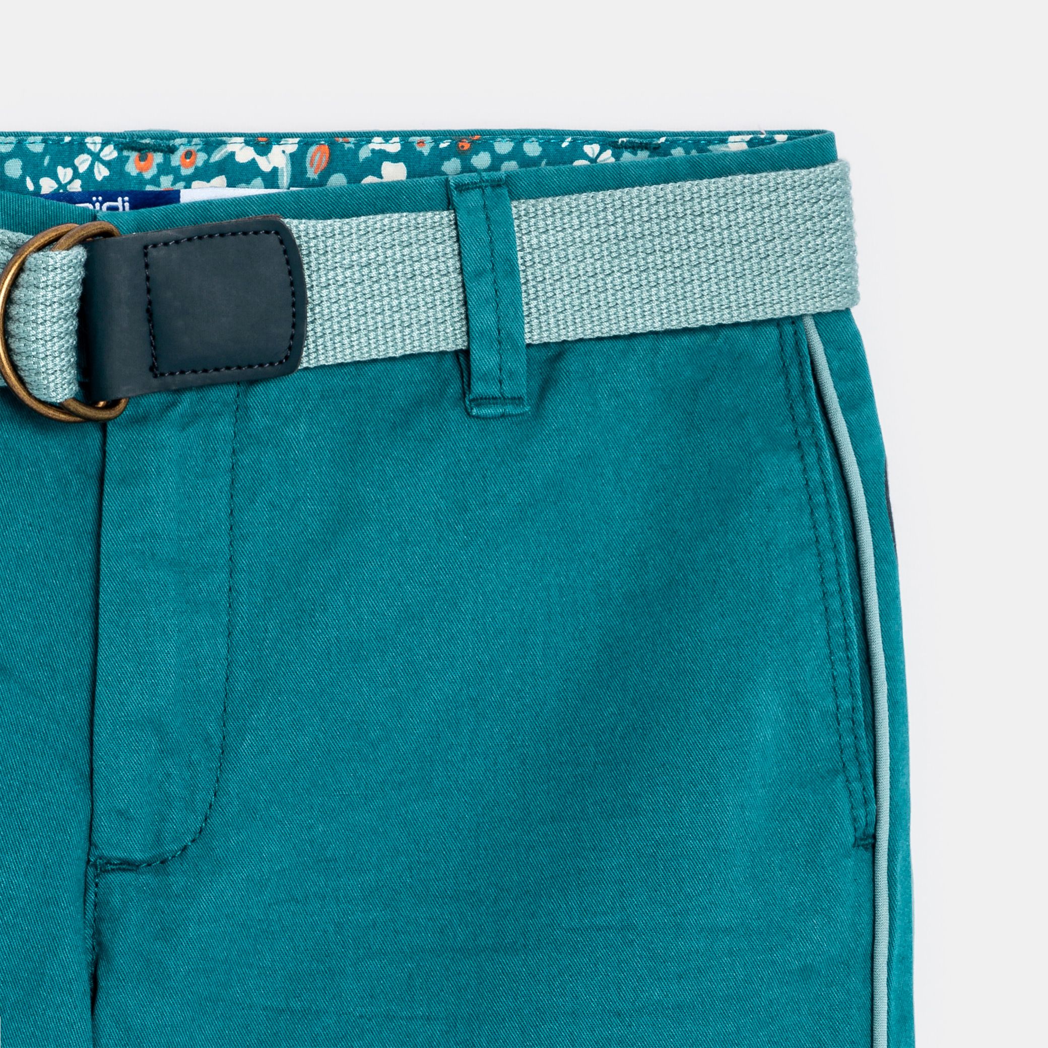 Quần short Bermuda vải trơn