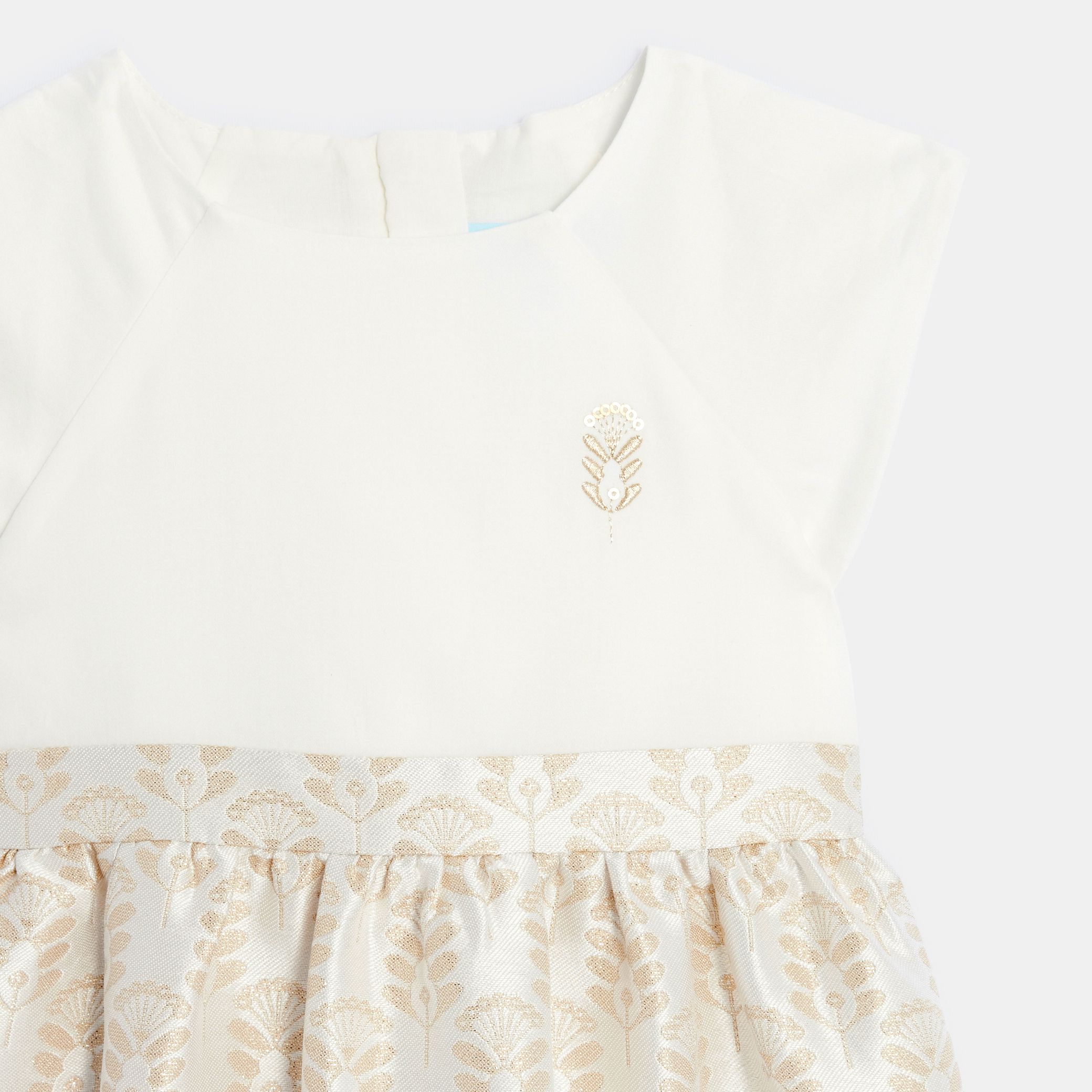 Đầm dự tiệc jacquard sáng bóng