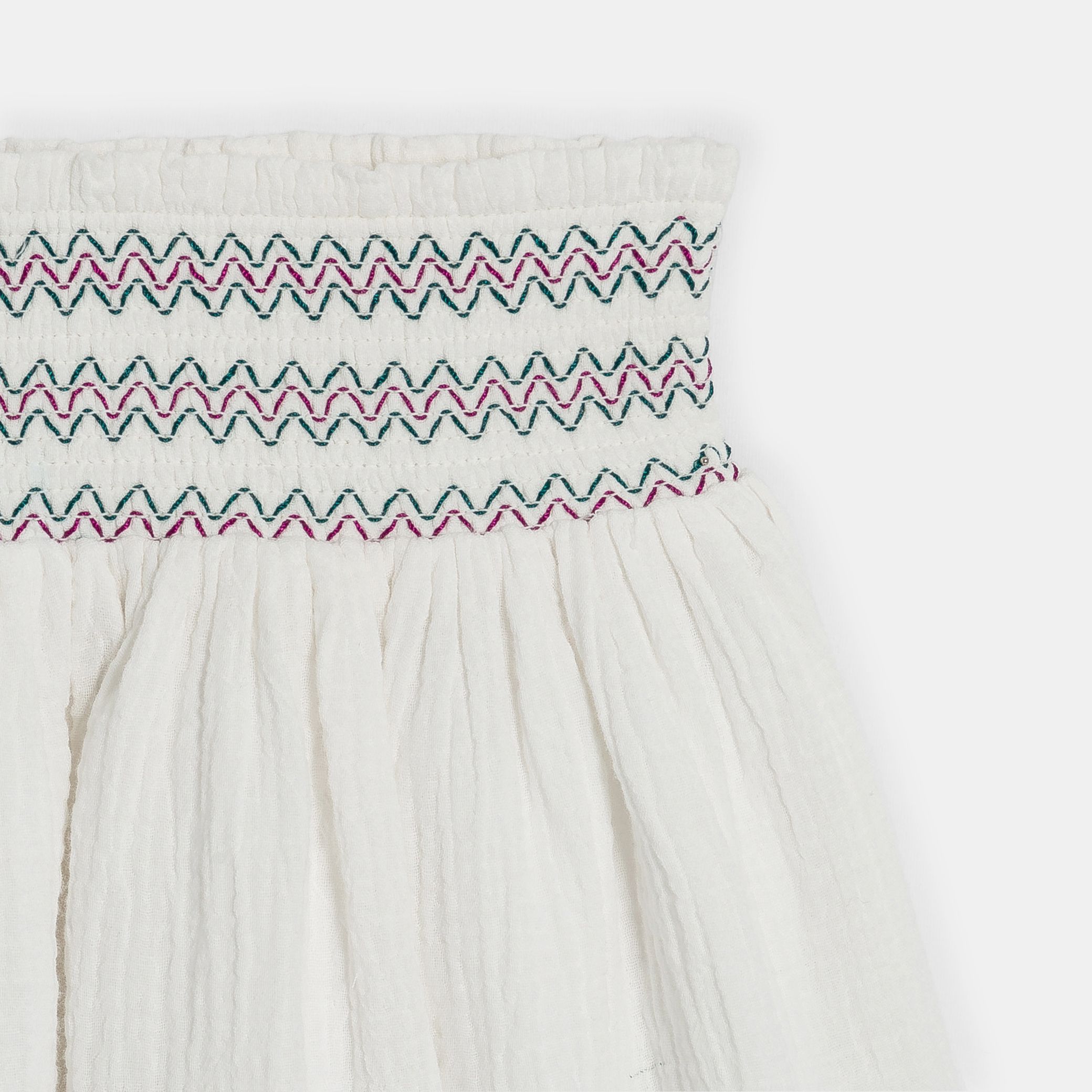 Chân váy cotton thêu họa tiết
