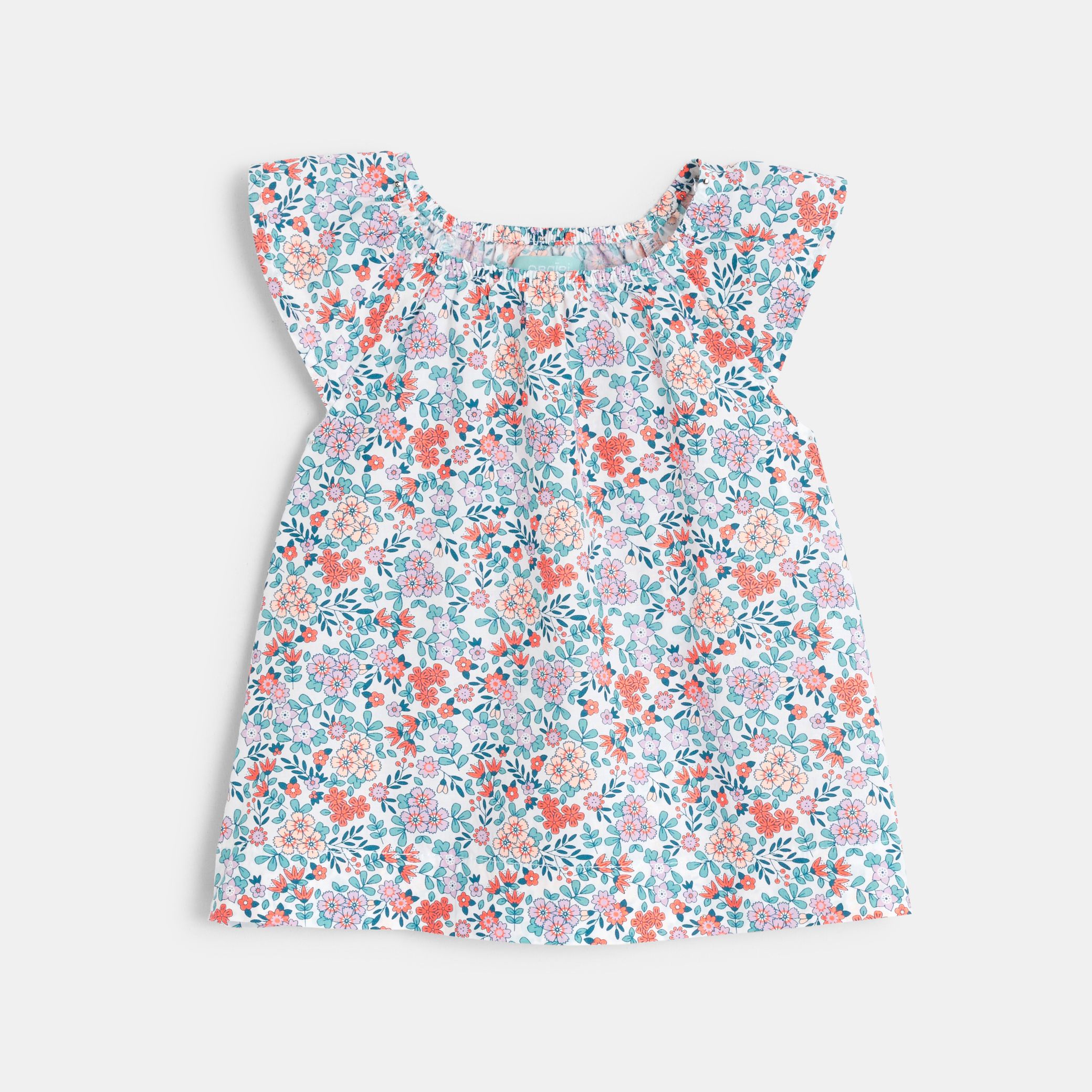 Bộ áo hoa và quần short