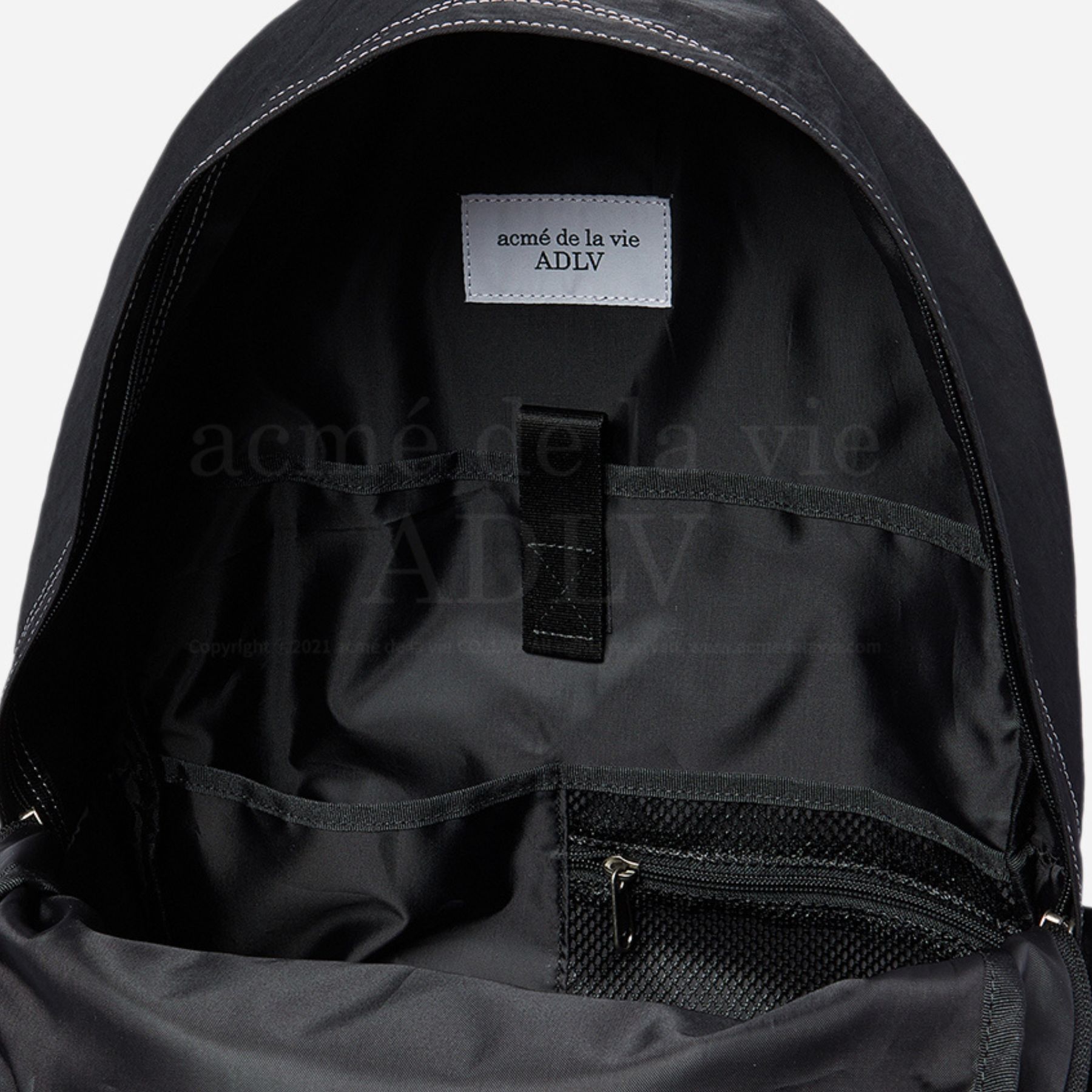 ADLV - Balo Basic Logo Stitck Nylon Đen