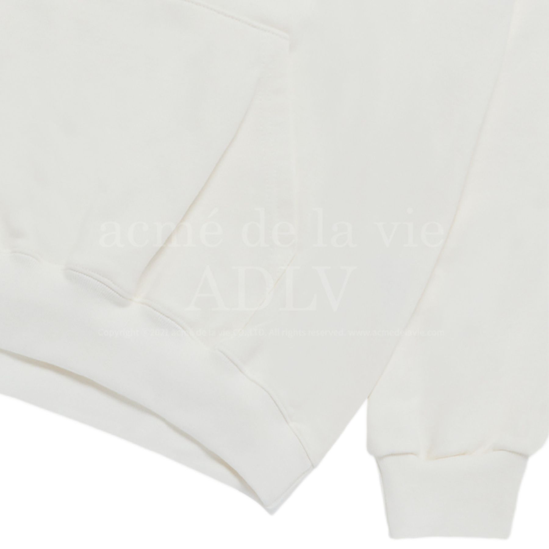 ADLV - Áo Hoodie Hand Sketch Bear Kem