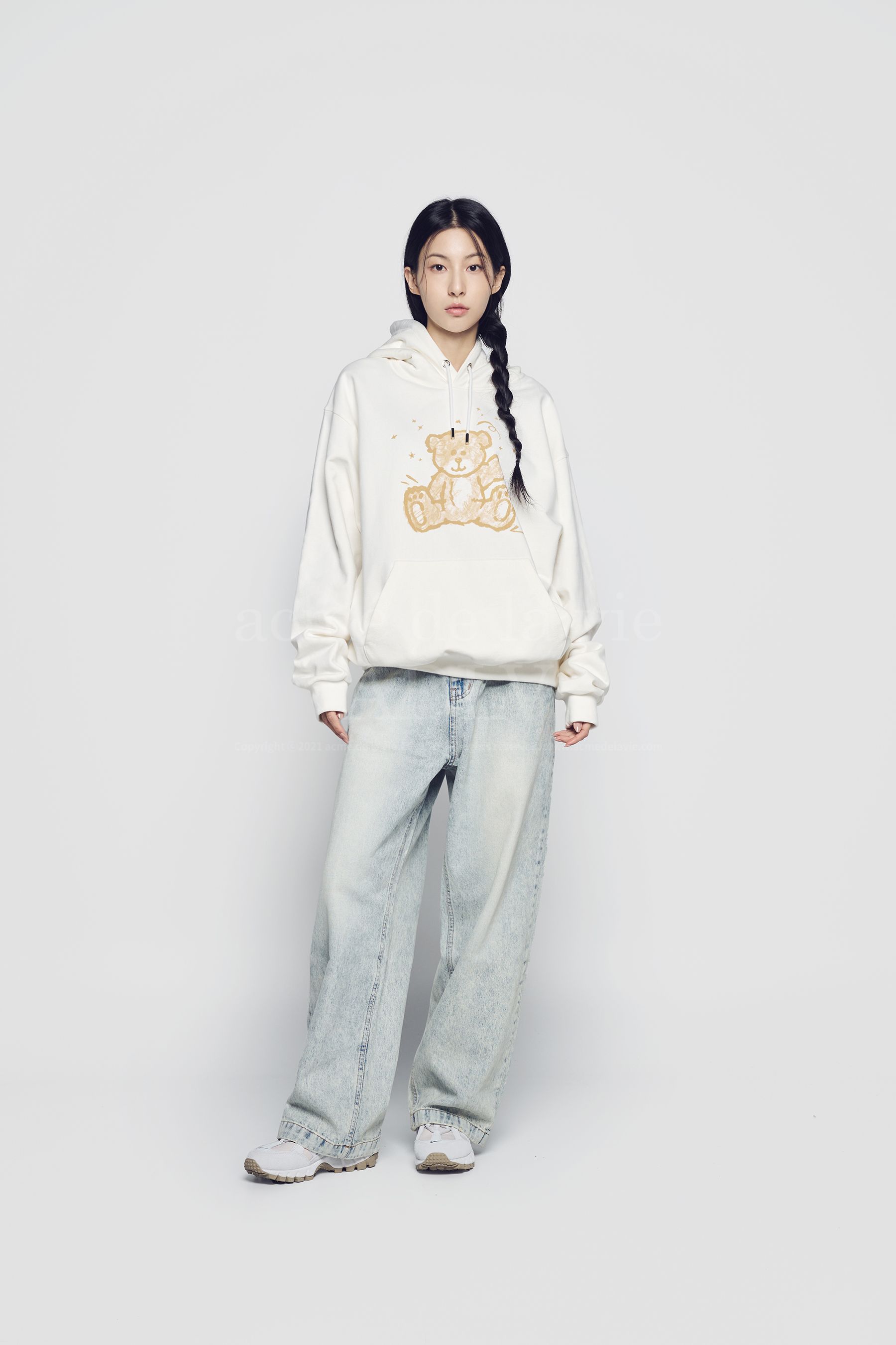 ADLV - Áo Hoodie Hand Sketch Bear Kem