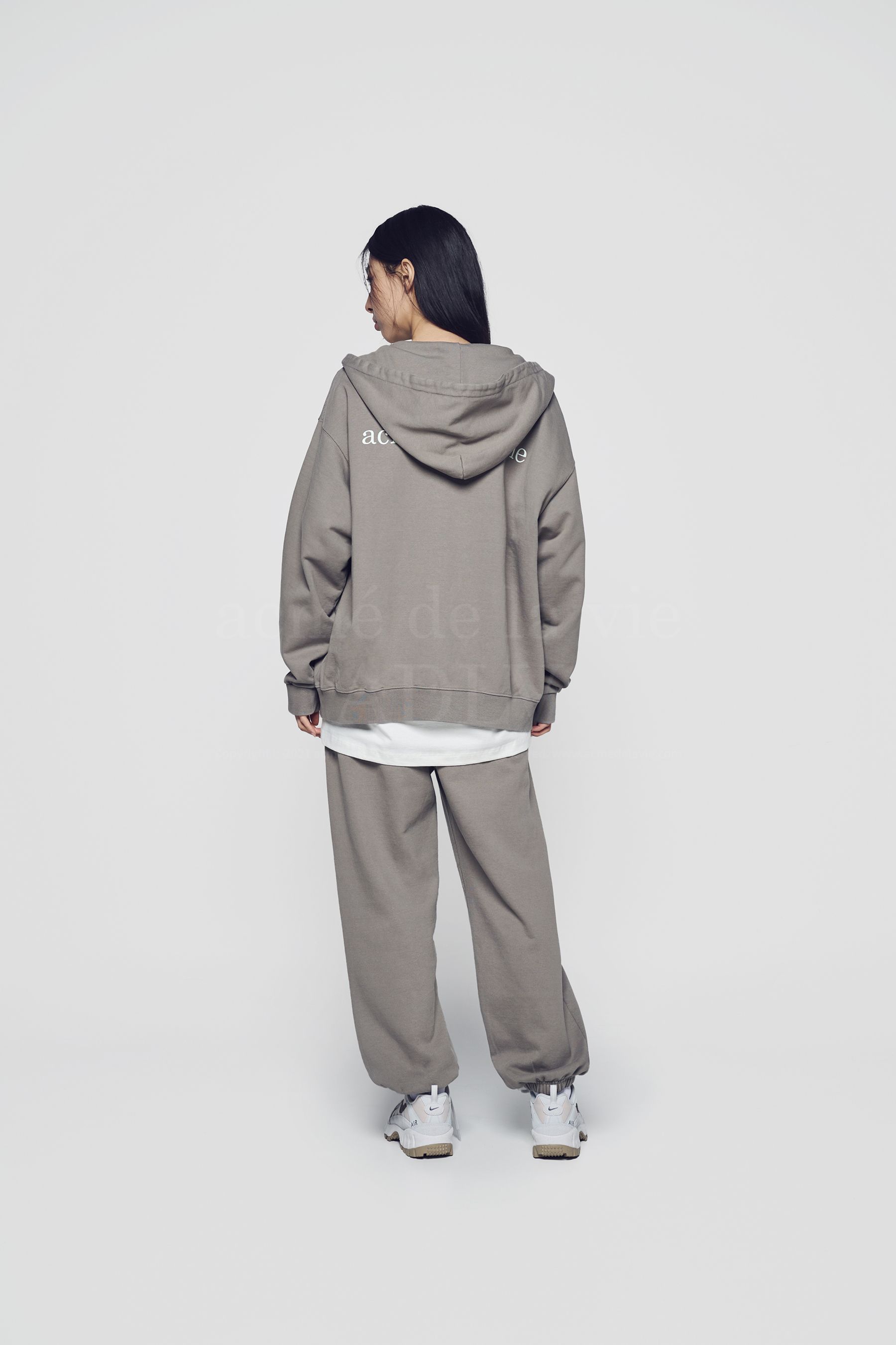 Áo Hoodie Kéo Khóa Basic Bio Washing Đen