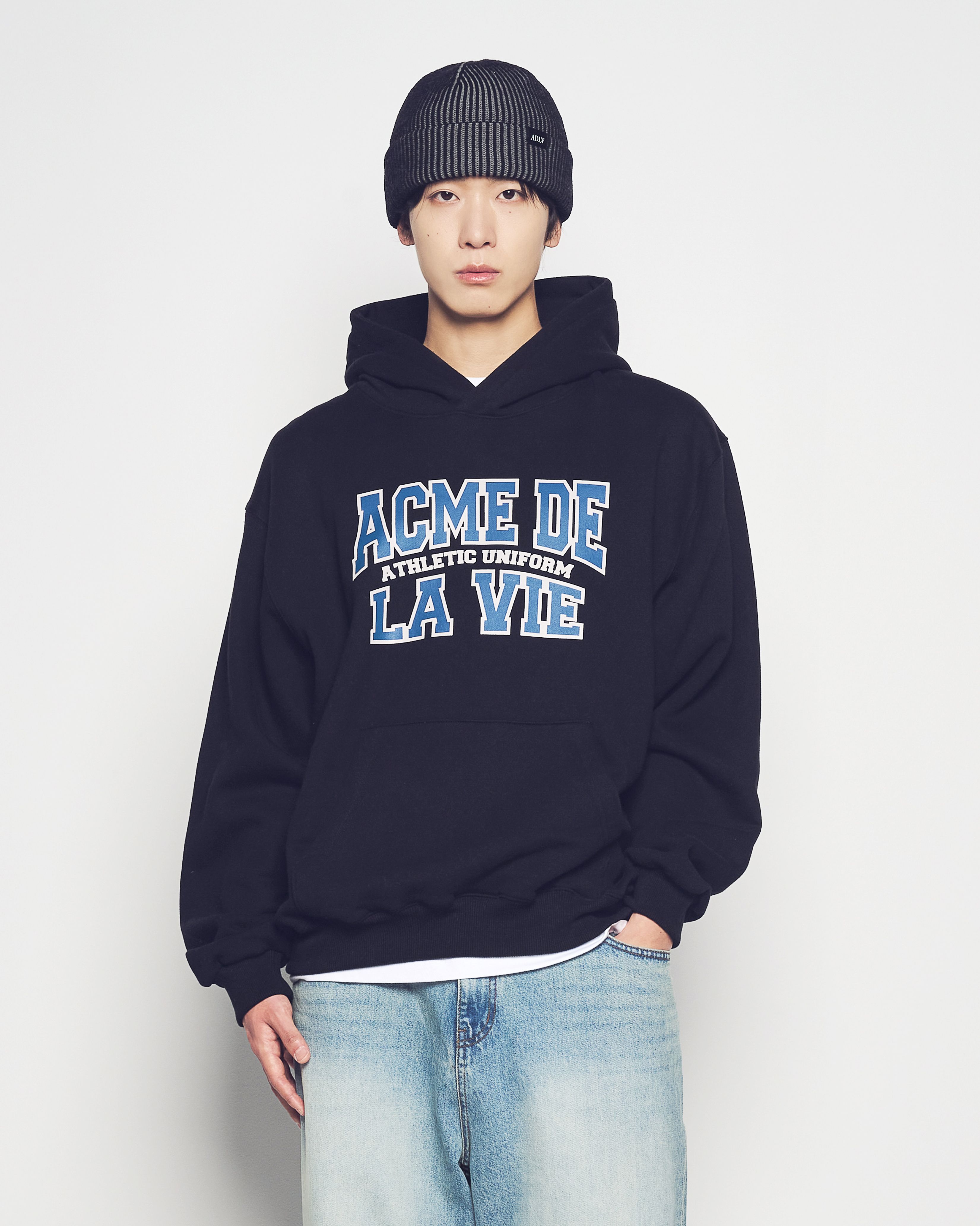 Mũ Beanie Two Tone Label Point Đen