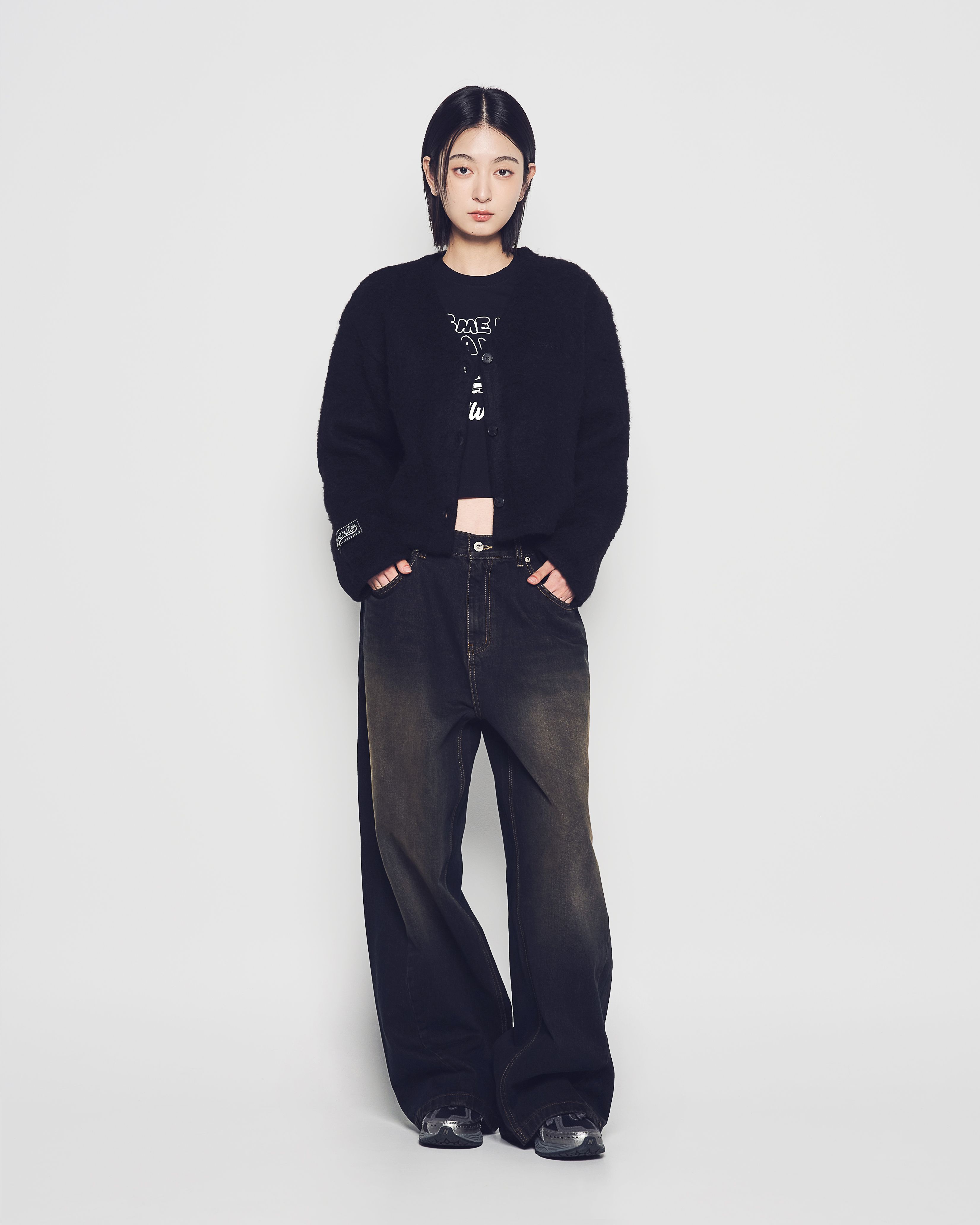 ADLV - Quần Denim Washed ống rộng Đen