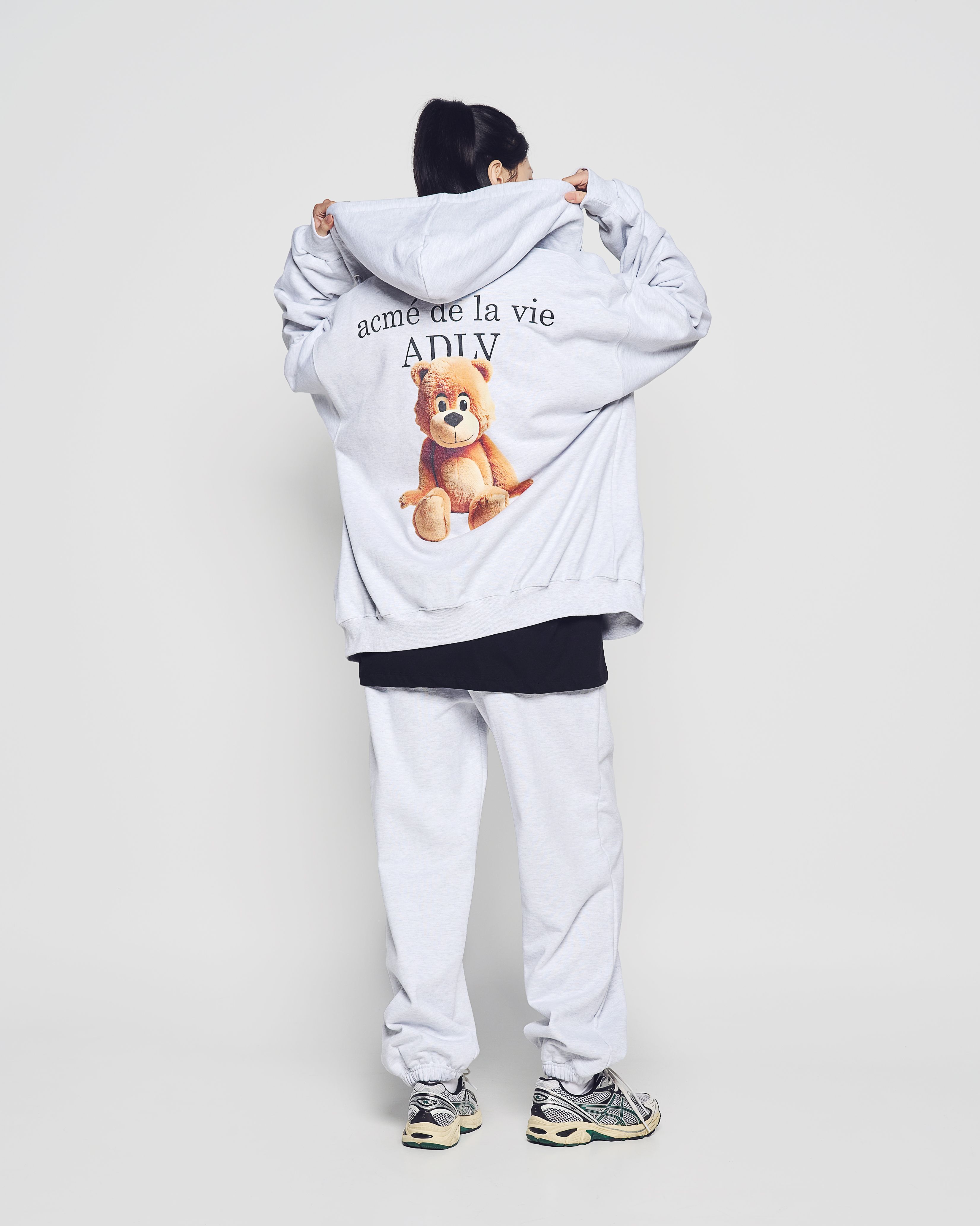 ADLV - Quần dài AC Bear Basic Logo Muối tiêu