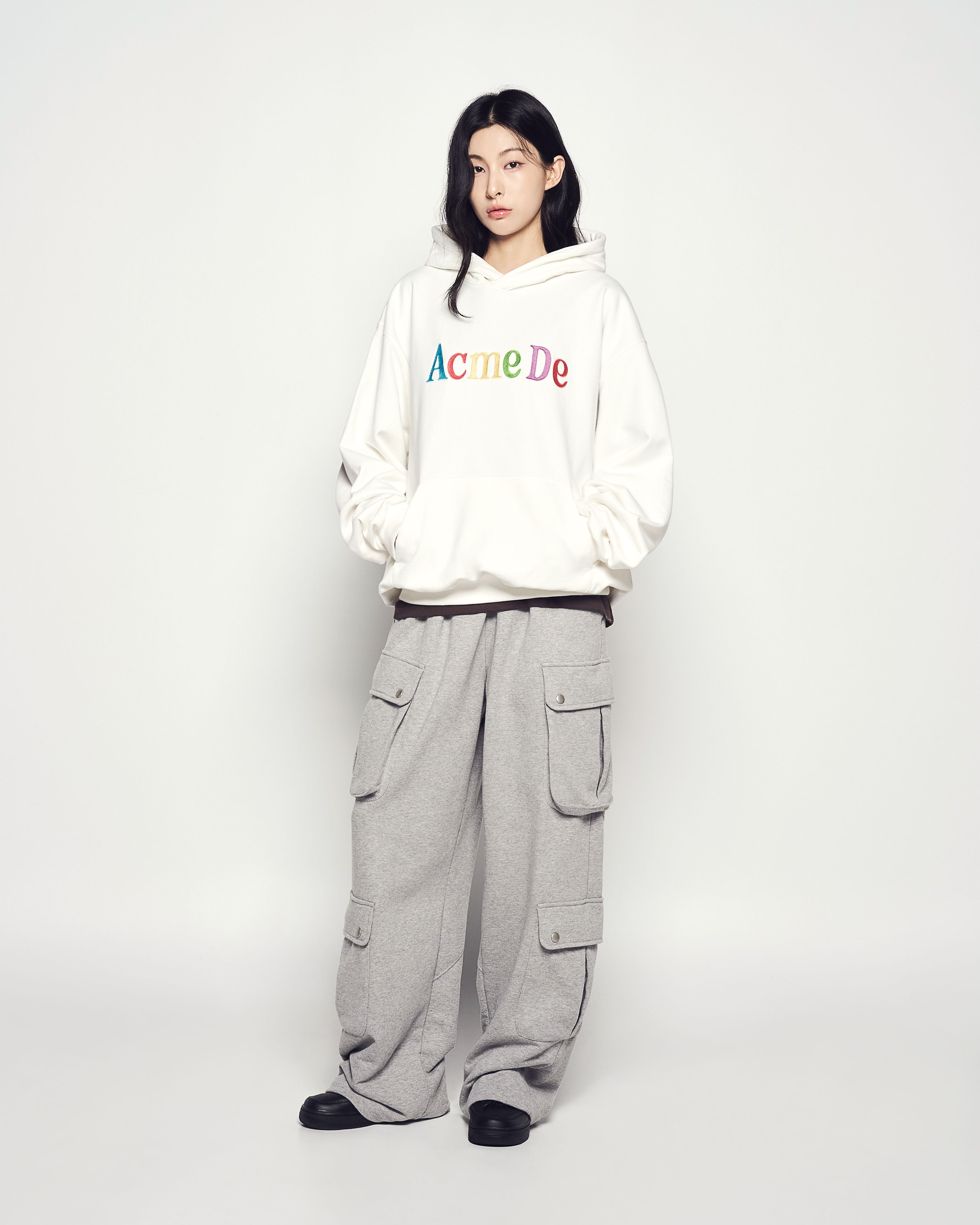 ADLV - Áo Hoodie Color Logo Kem