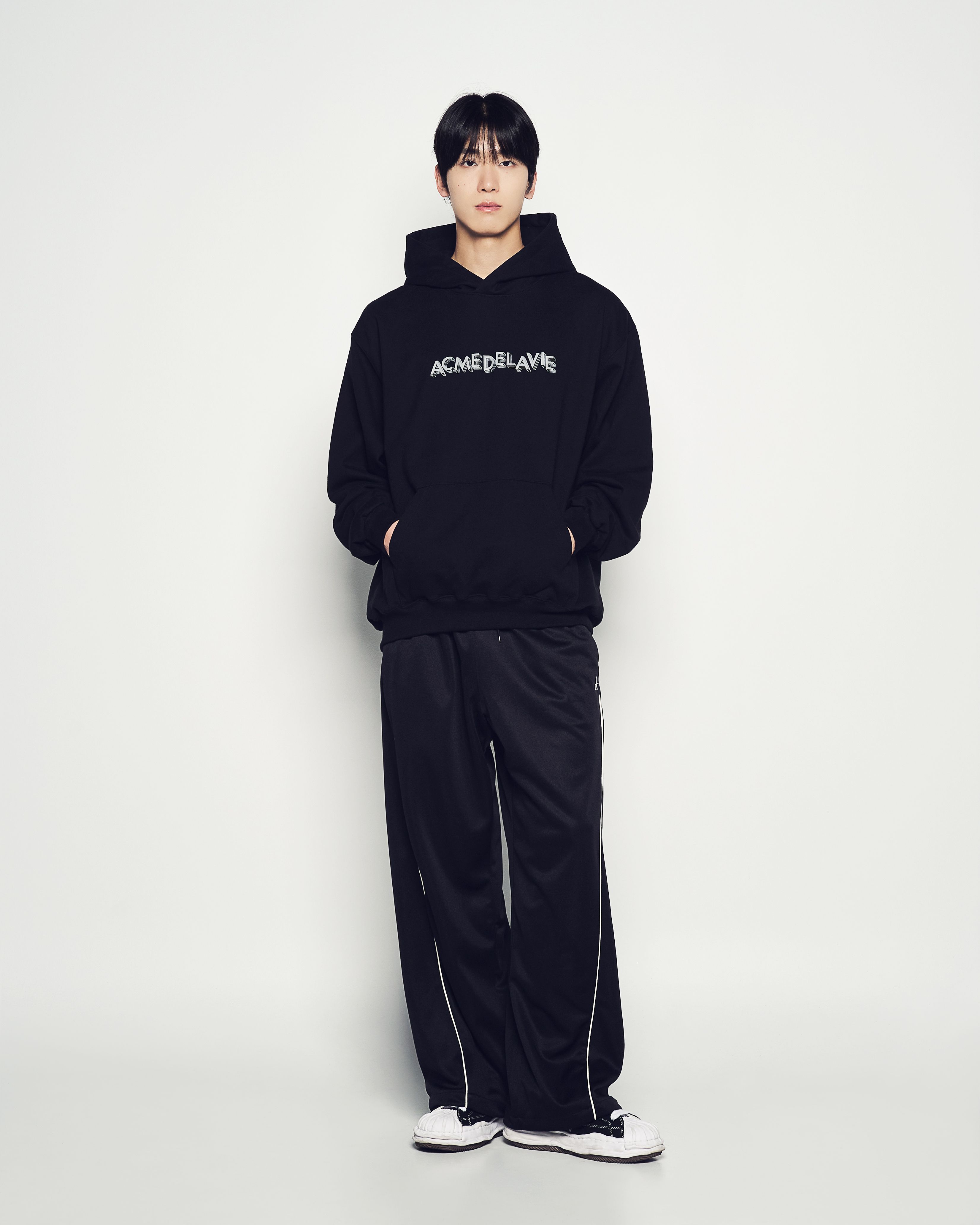 ADLV - Áo Hoodie 3D Logo Đen