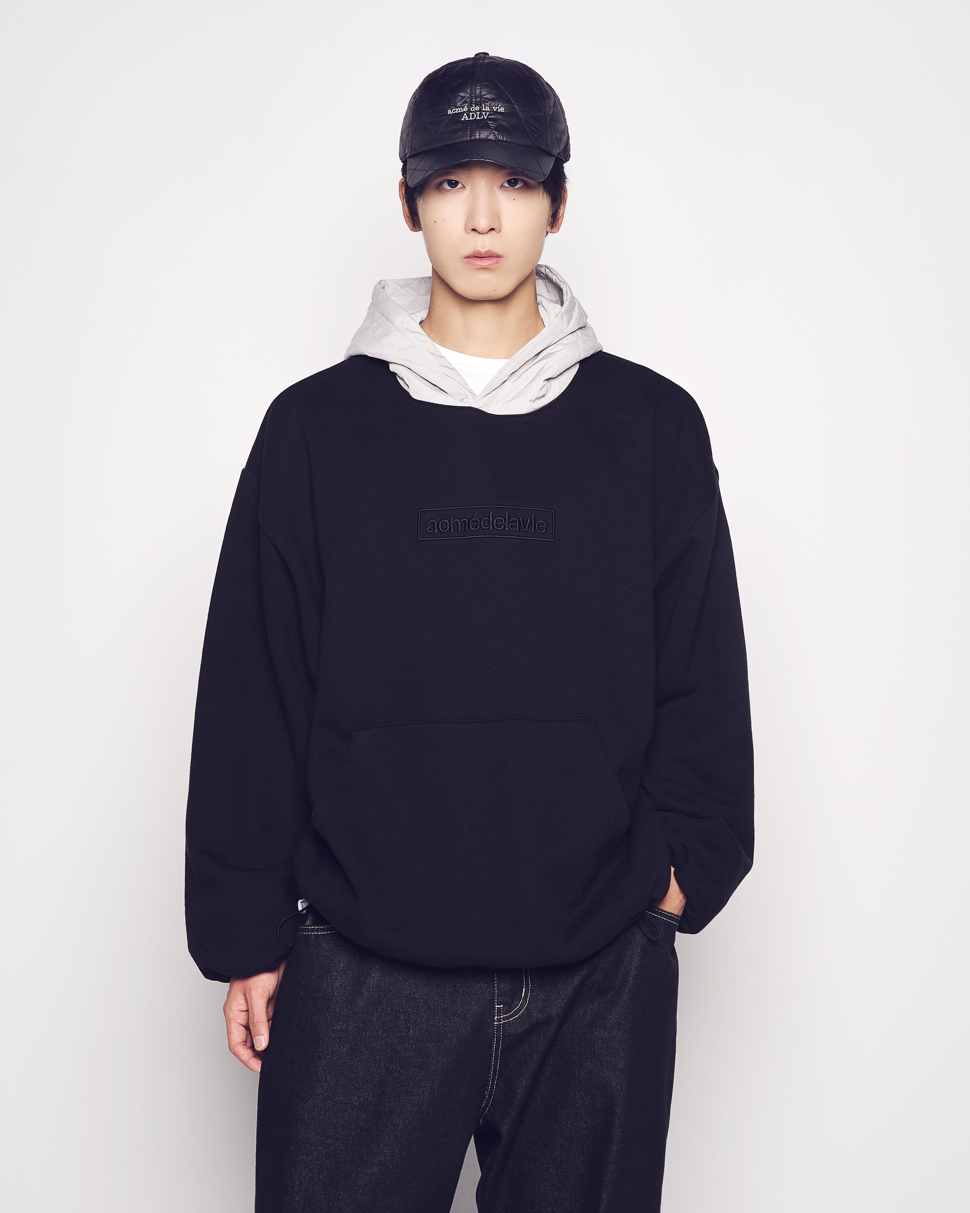 ADLV - Áo Hoodie Woven Quilting Đen