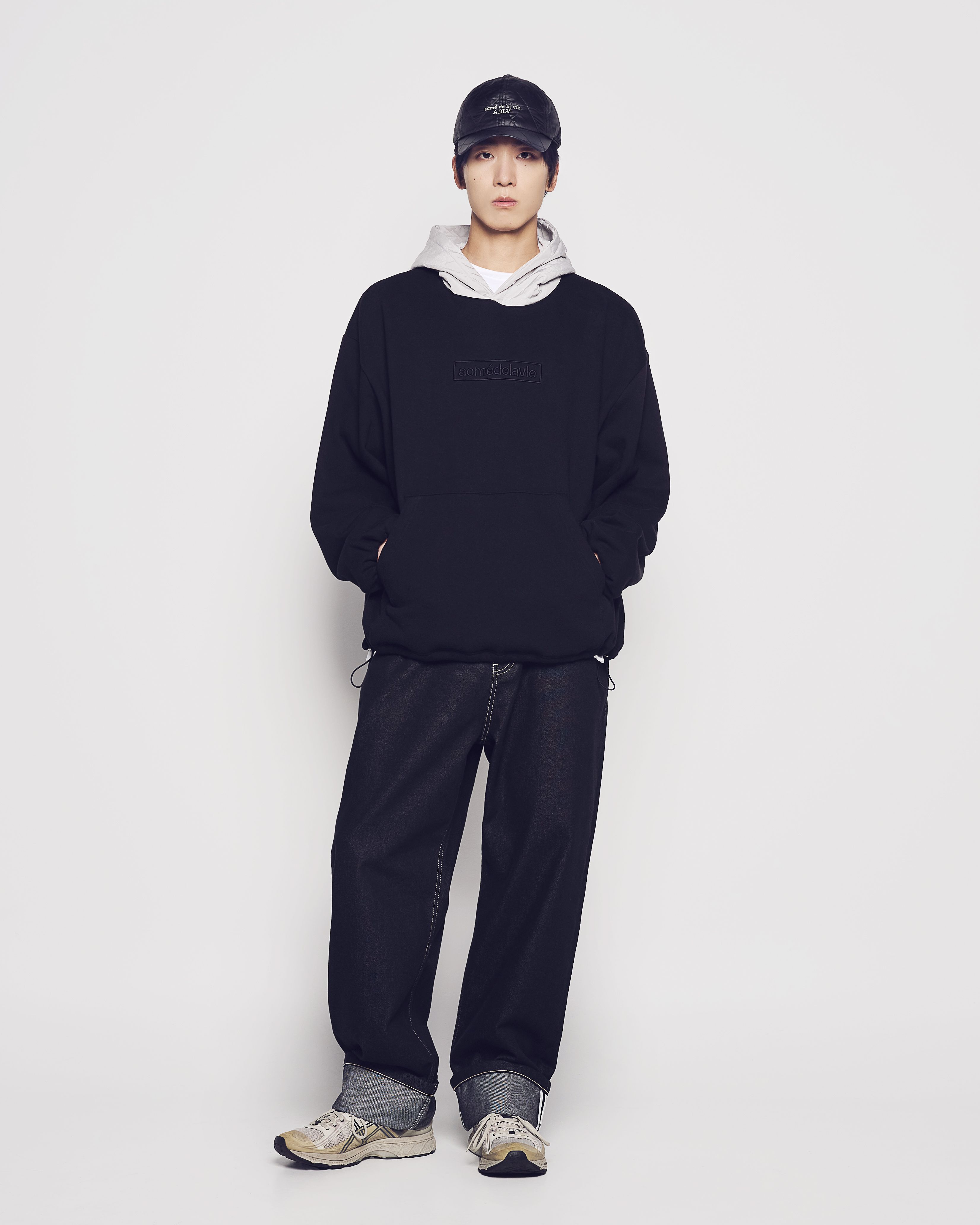 ADLV - Áo Hoodie Woven Quilting Đen