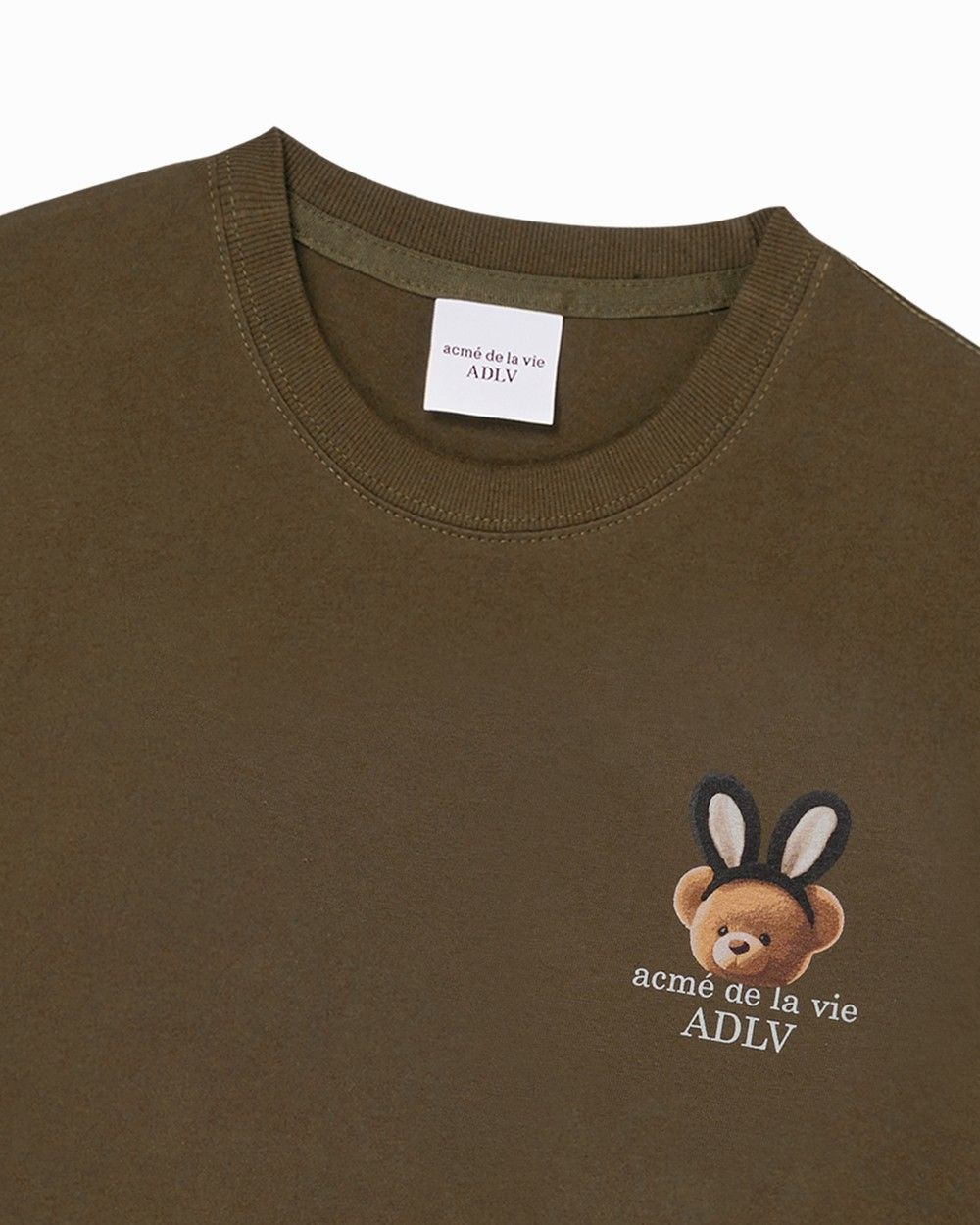 ADLV - Áo thun nữ Rabbit Bear Doll Logo Ca cao
