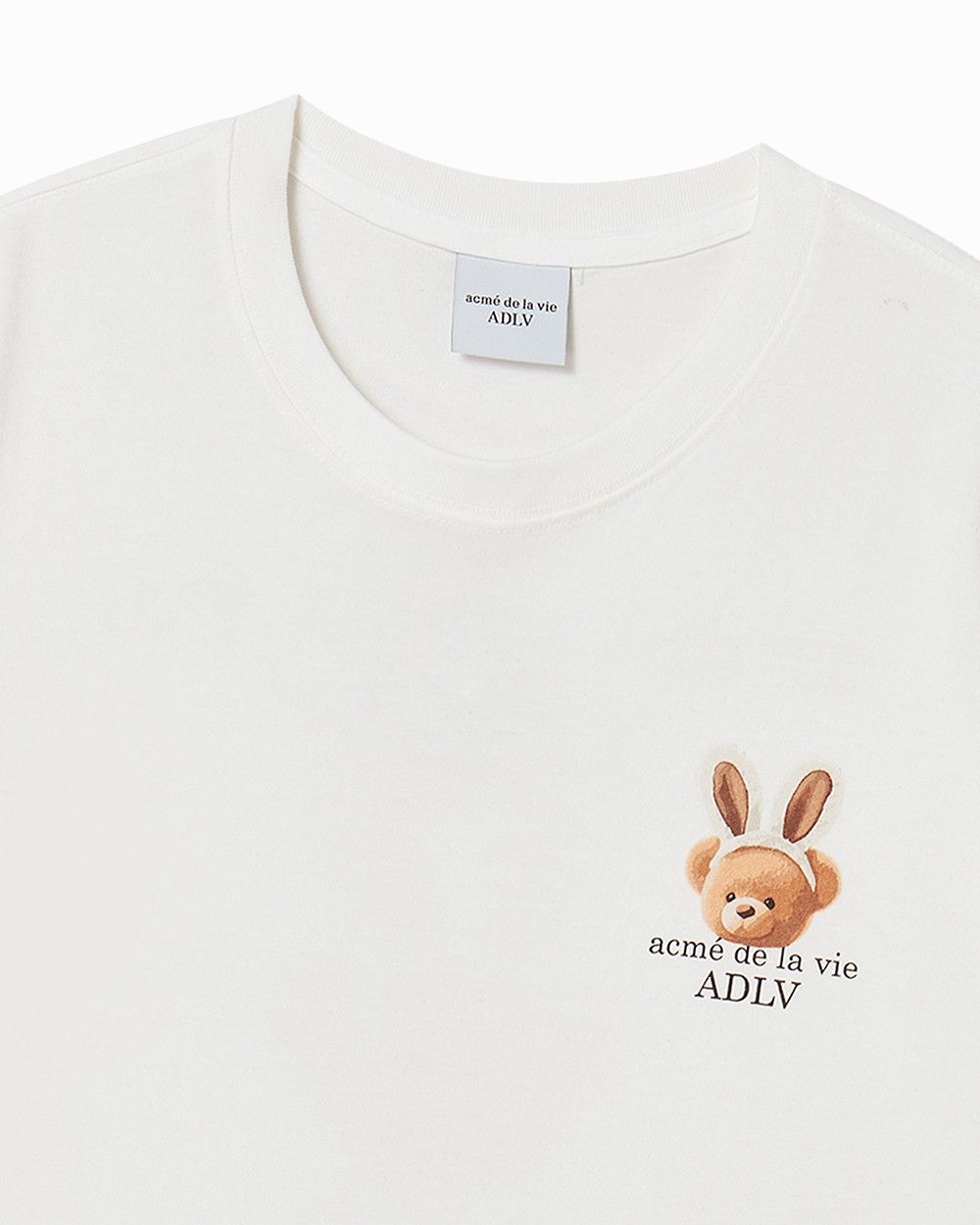 ADLV - Áo thun nữ Rabbit Bear Doll Logo Kem