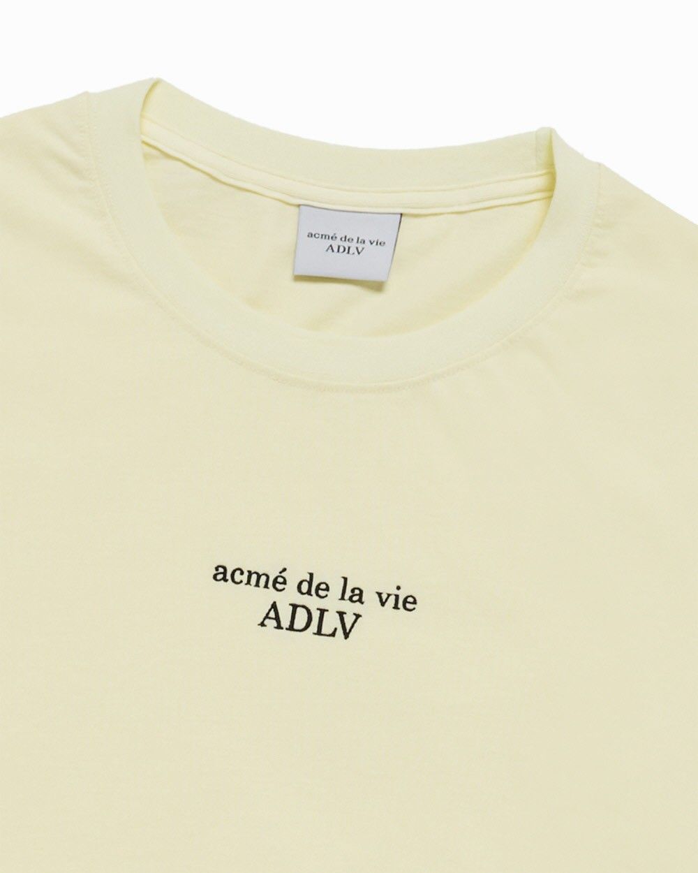 ADLV - Áo thun Embo Basic Logo Vàng chanh