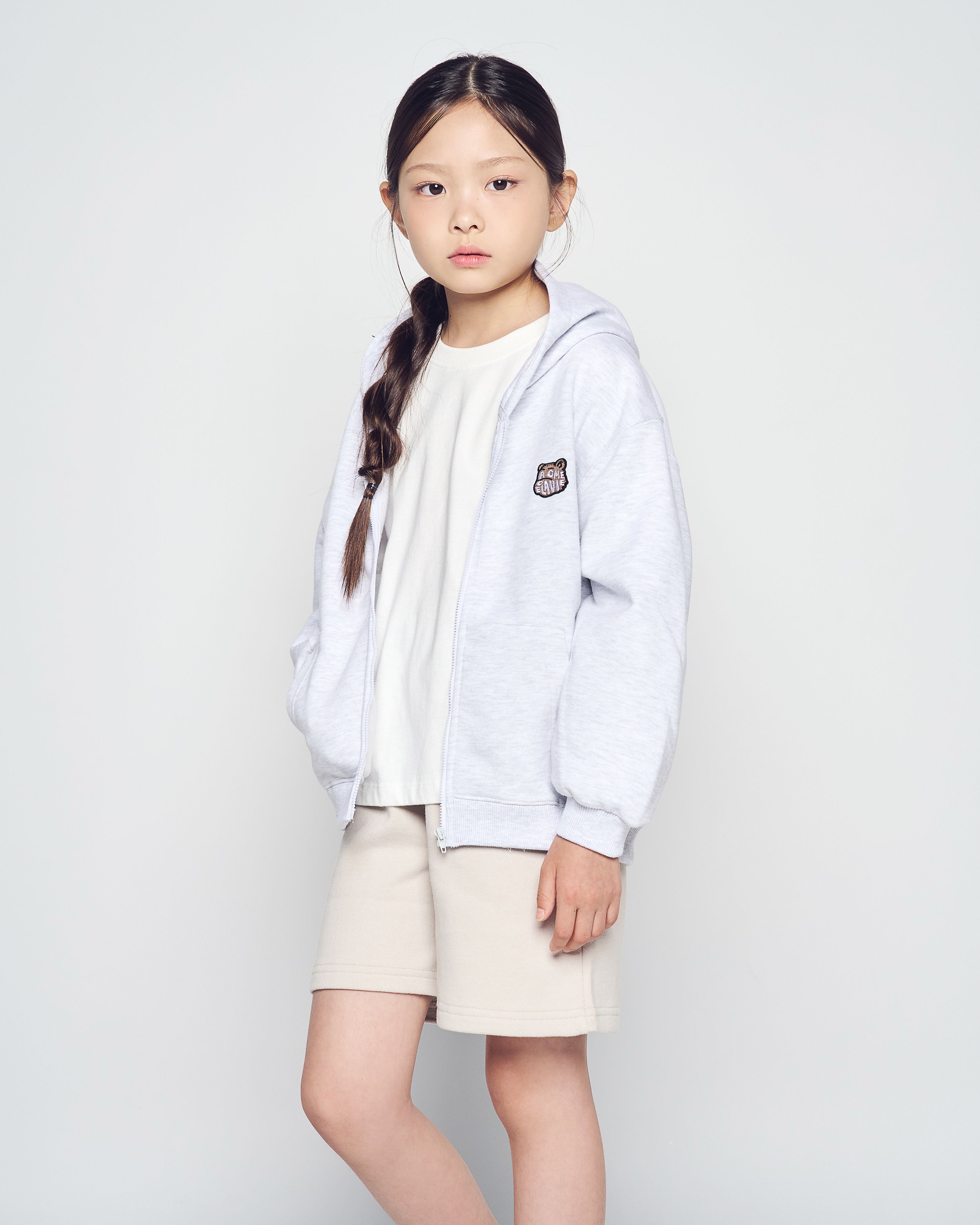 [KIDS] Áo Hoodie kéo khóa AC Bear Wappen Muối tiêu