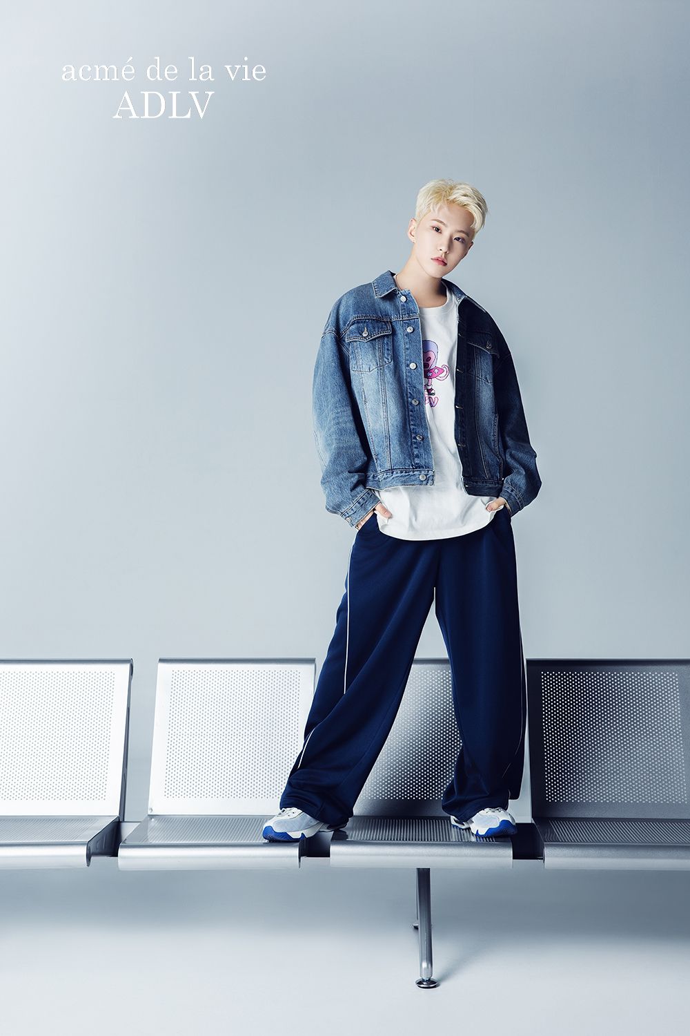 ADLV - Quần Nỉ One Point Logo Coloring Wide Xanh navy