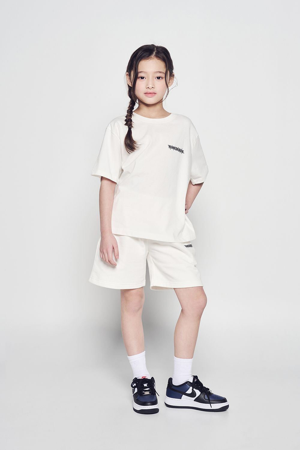 ADLV - [KIDS] Quần Short Blade Logo Kem