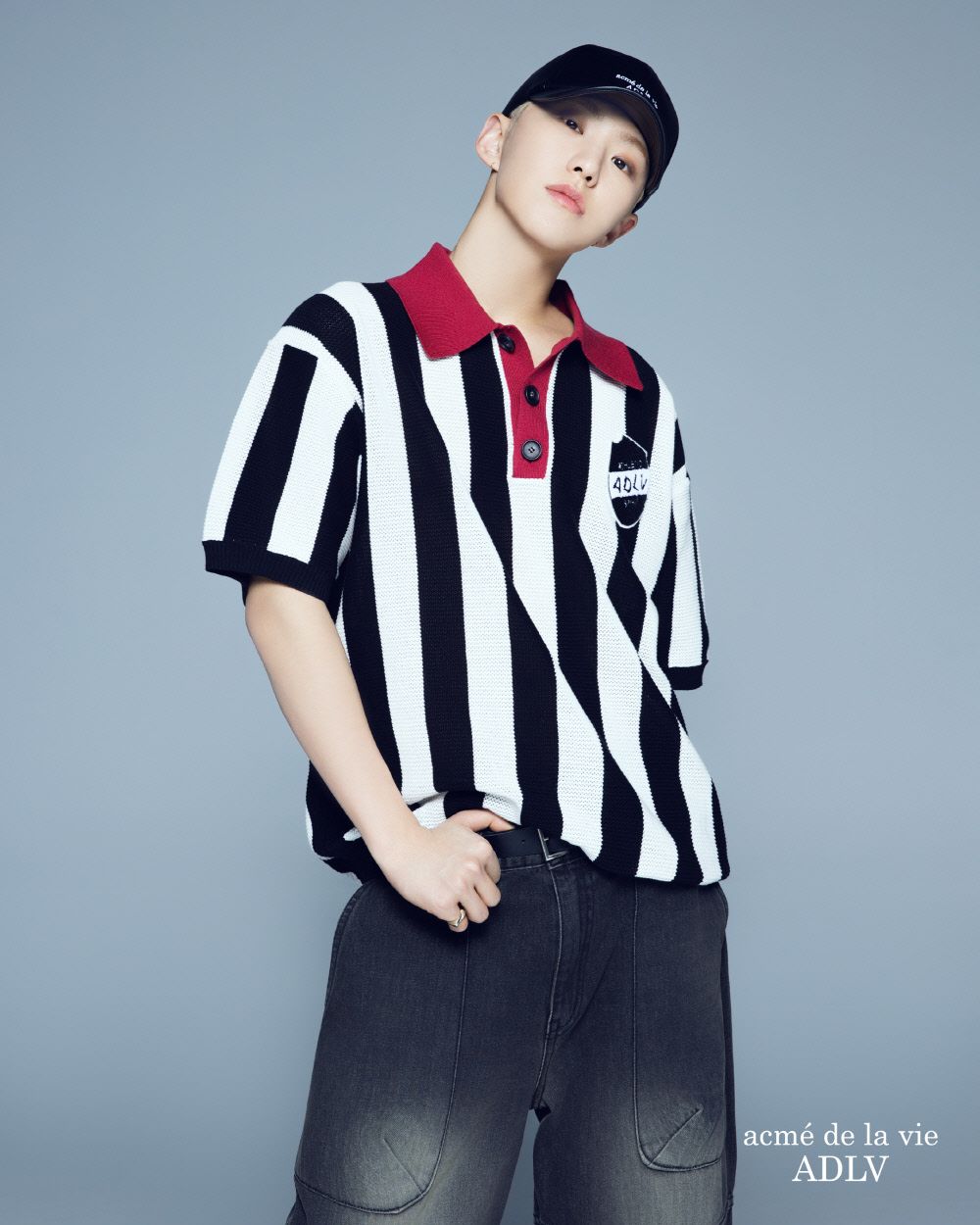 ADLV - Áo Len Ngắn Tay Collar Point Stripe Đen