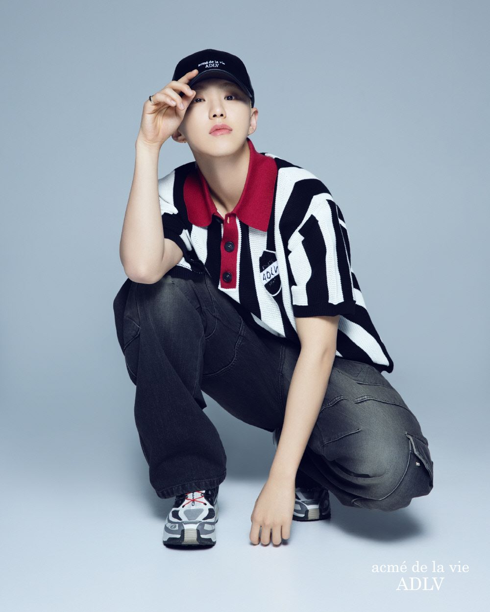 ADLV - Áo Len Ngắn Tay Collar Point Stripe Đen