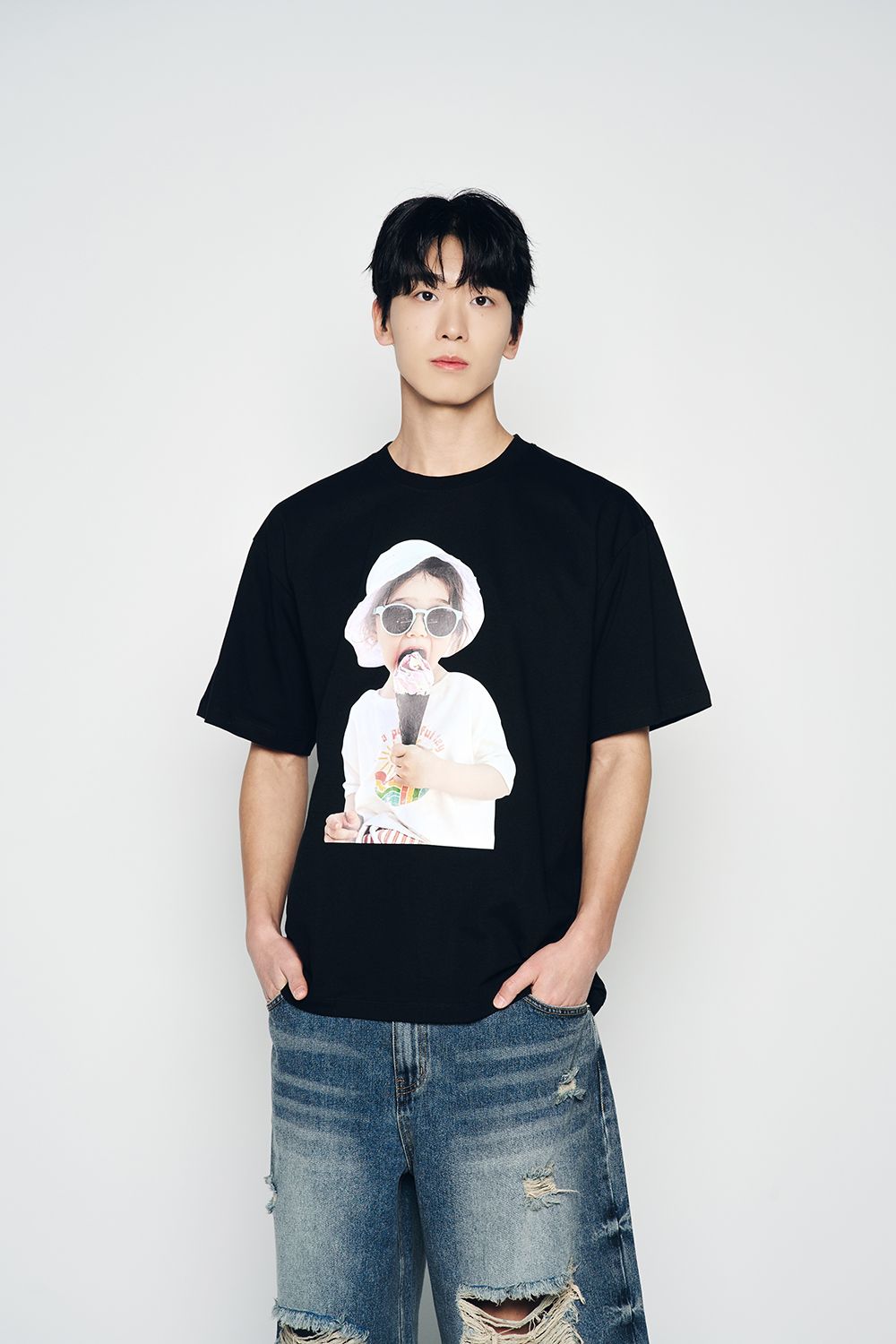Áo Thun Baby Face Icecream Girl Sleeve Đen (Overseas & Domestic Exclusive)