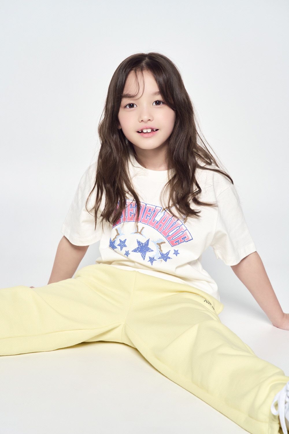 ADLV - [KIDS] Áo Thun Star Rabbit Kem