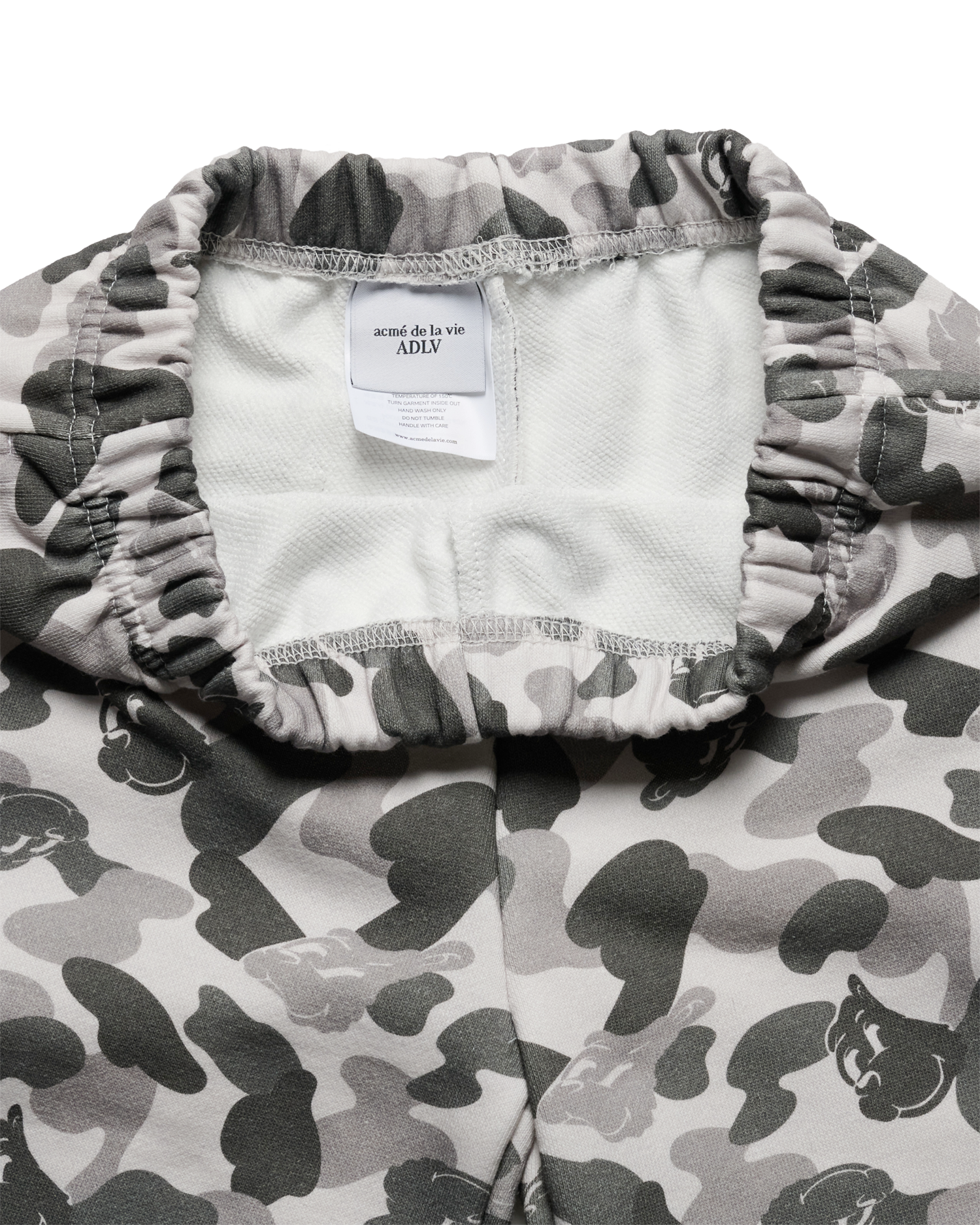 ADLV - Quần short KIDS AC BEAR ALLOVER Xám