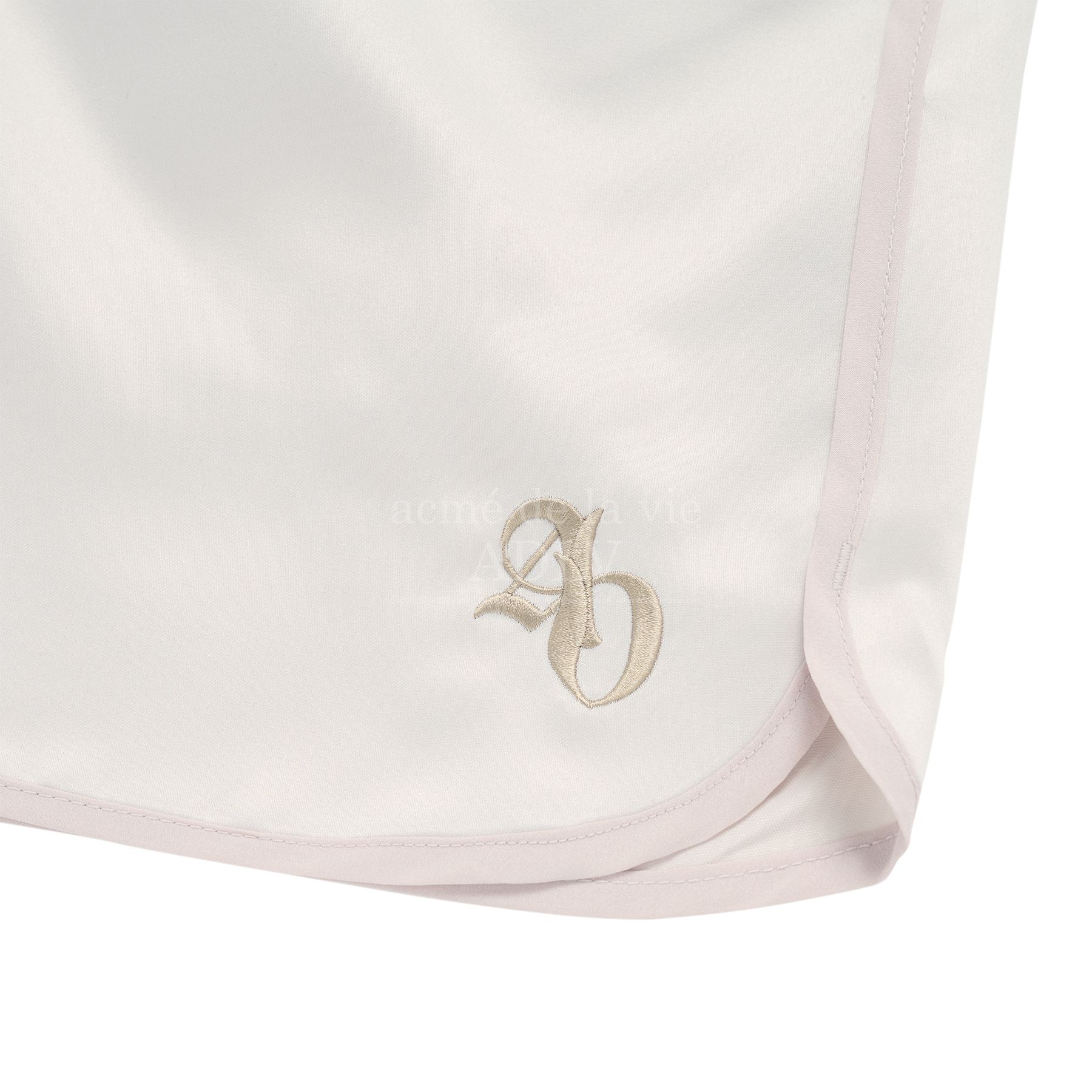 ADLV - Quần Short Nữ Satin Semi Boxing Be