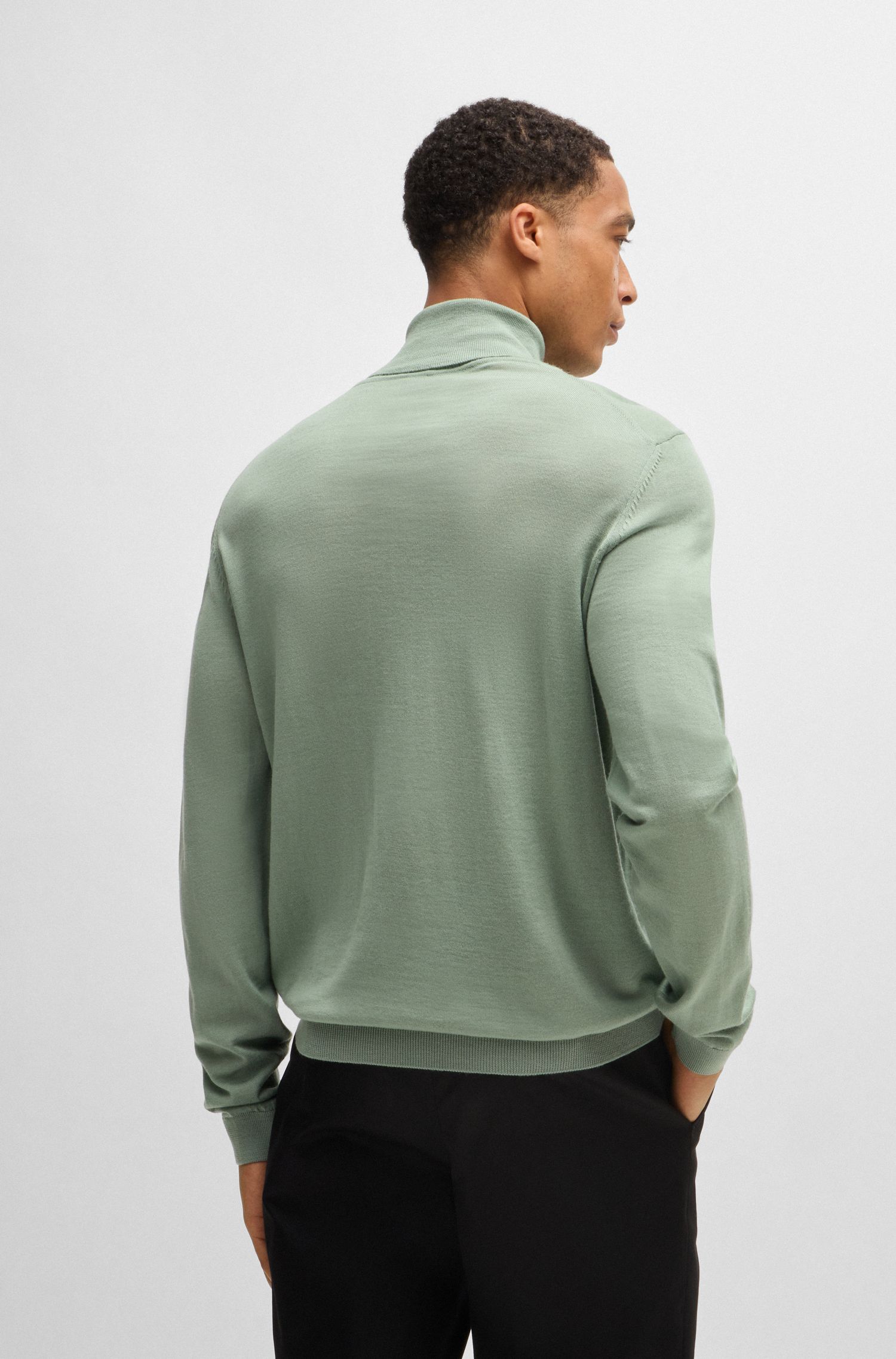 BOSS - Áo sweater dáng slim-fit