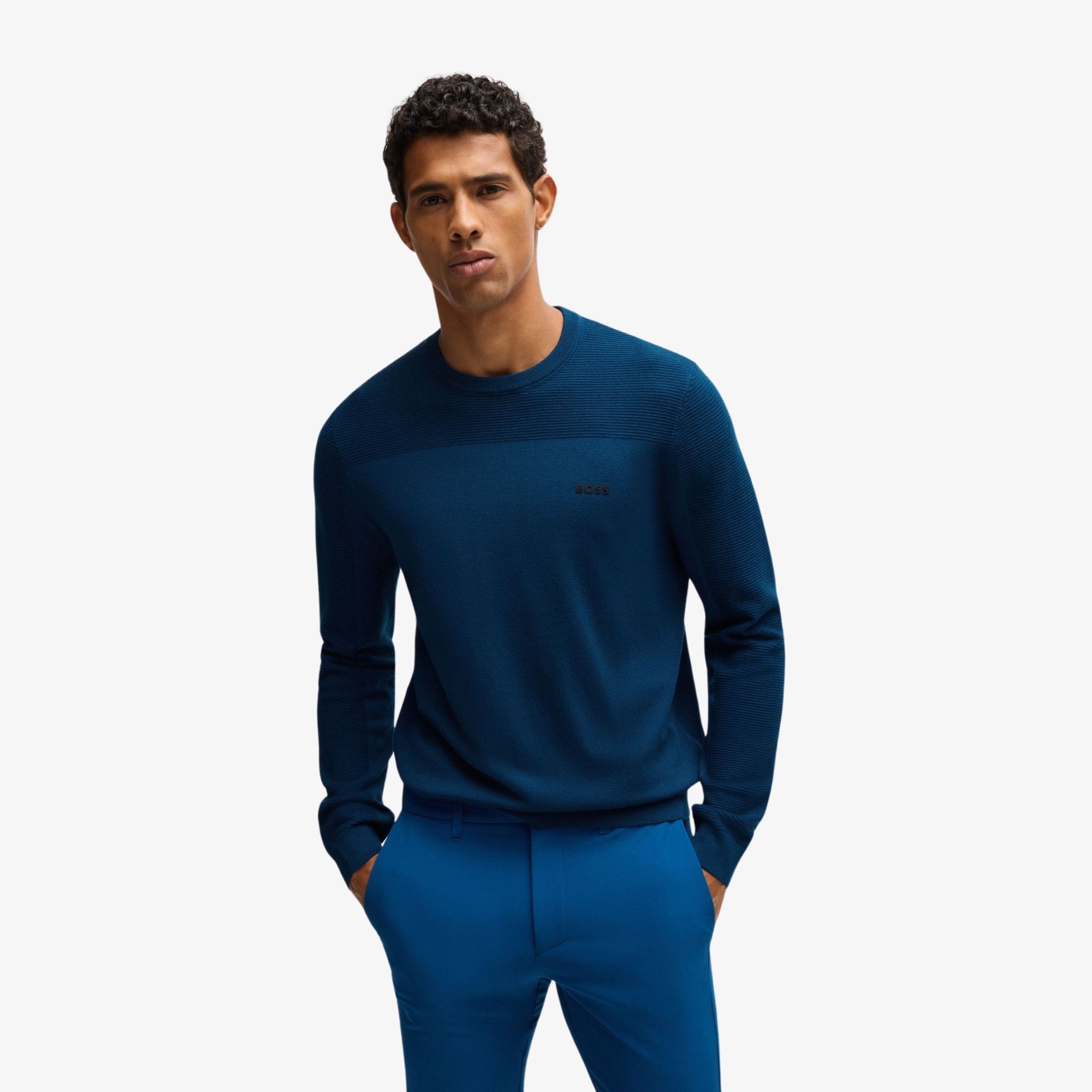 BOSS - Áo sweater cổ tròn với logo từ vải dry-flex thoáng khí