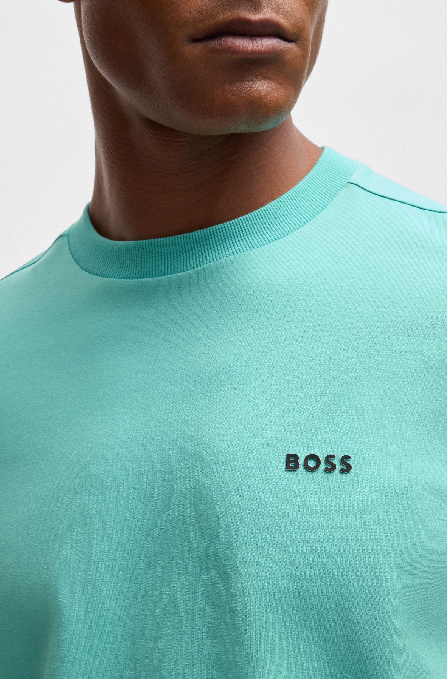 BOSS - Áo thun dáng regular fit cotton với logo tương phản