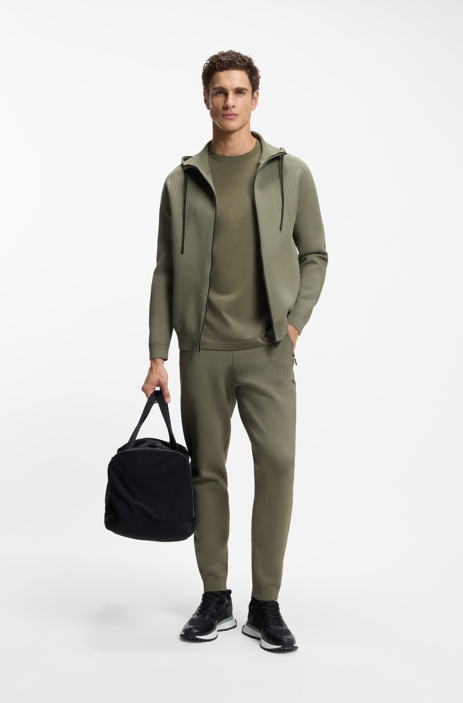 BOSS - Áo thun dáng regular fit cotton với logo tương phản