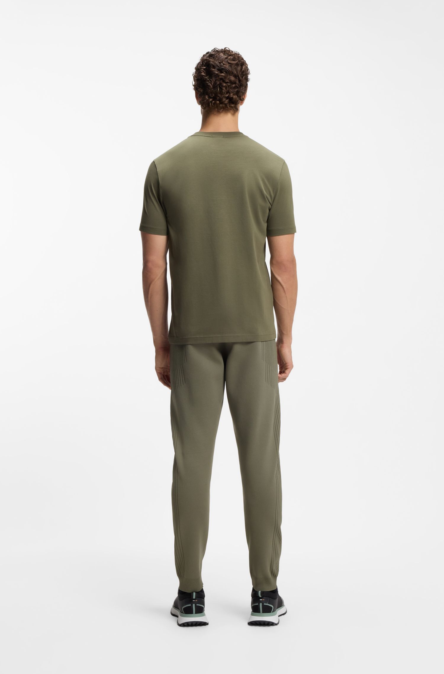 BOSS - Áo thun dáng regular fit cotton với logo tương phản