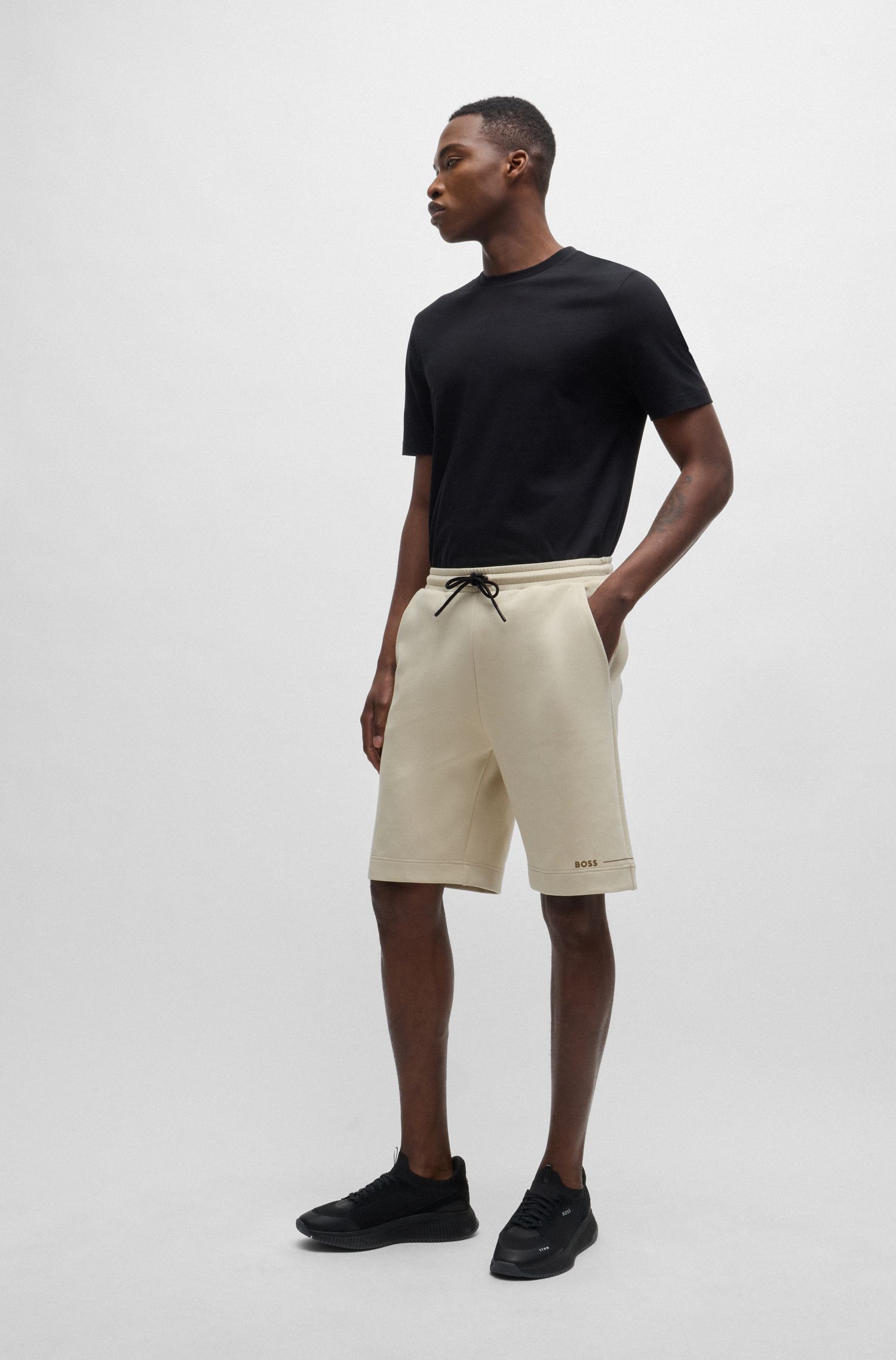 Quần short relaxed fit cotton pha in hình